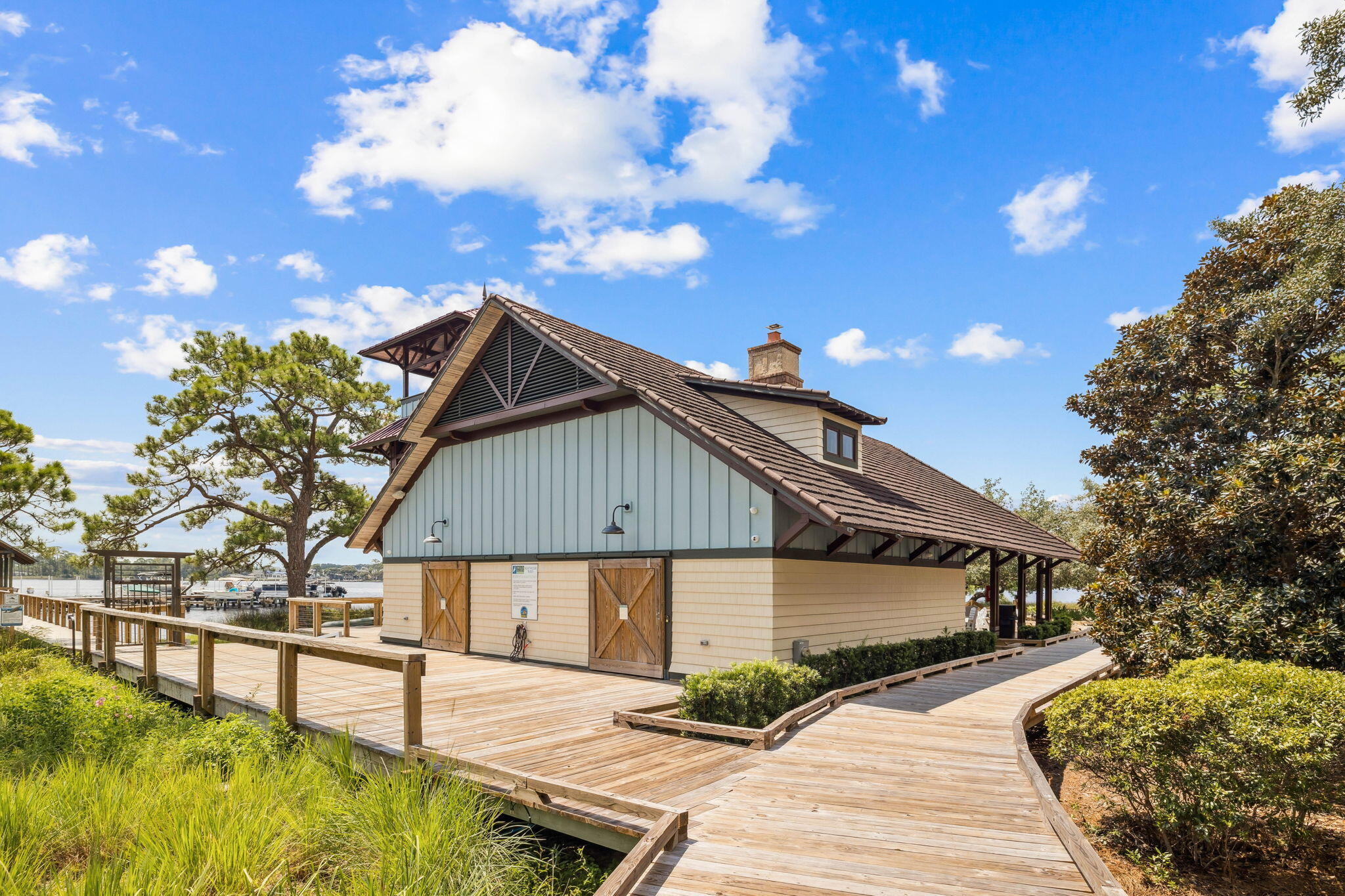Wild Heron - Residential