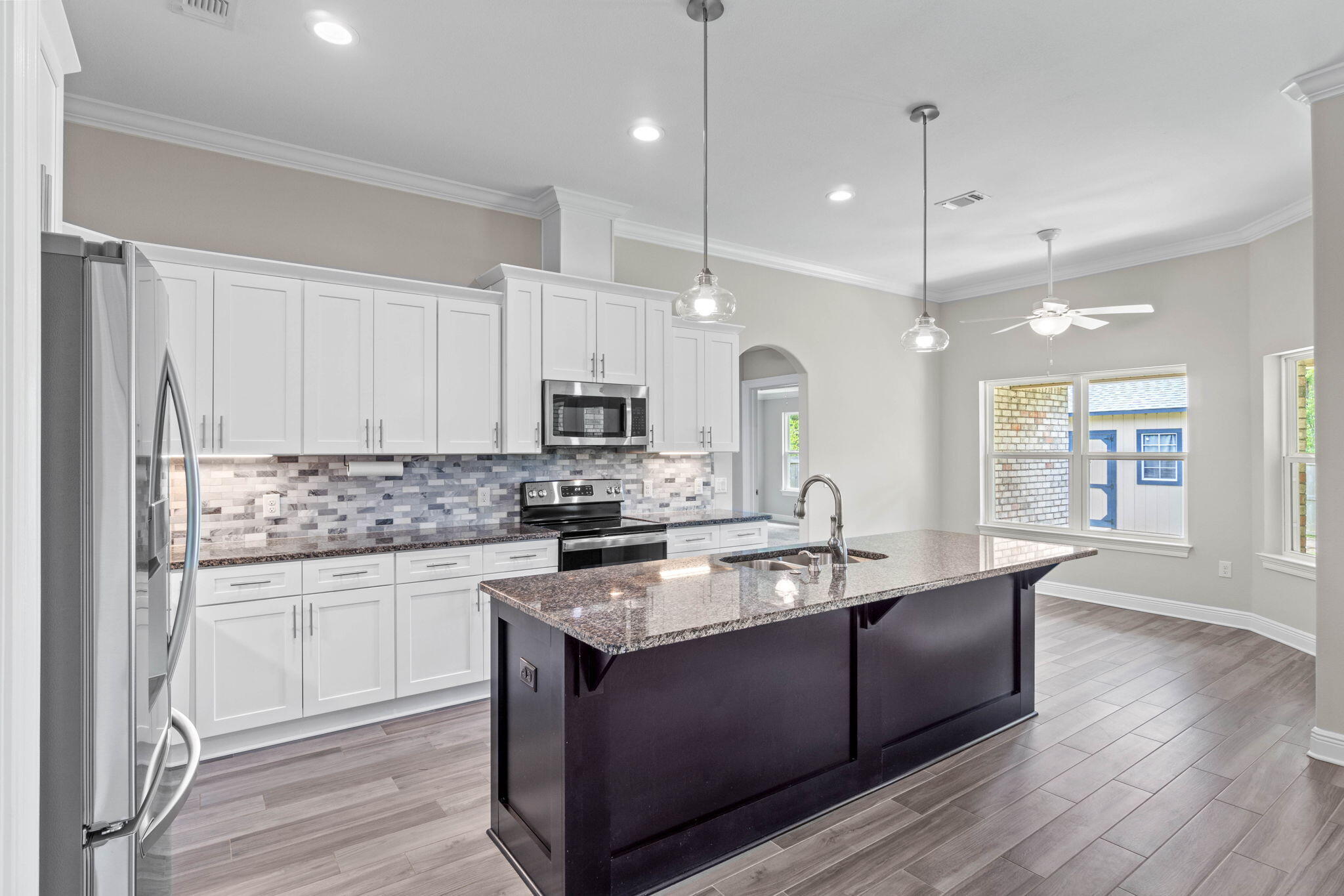HOLLEY BY THE SEA - Residential