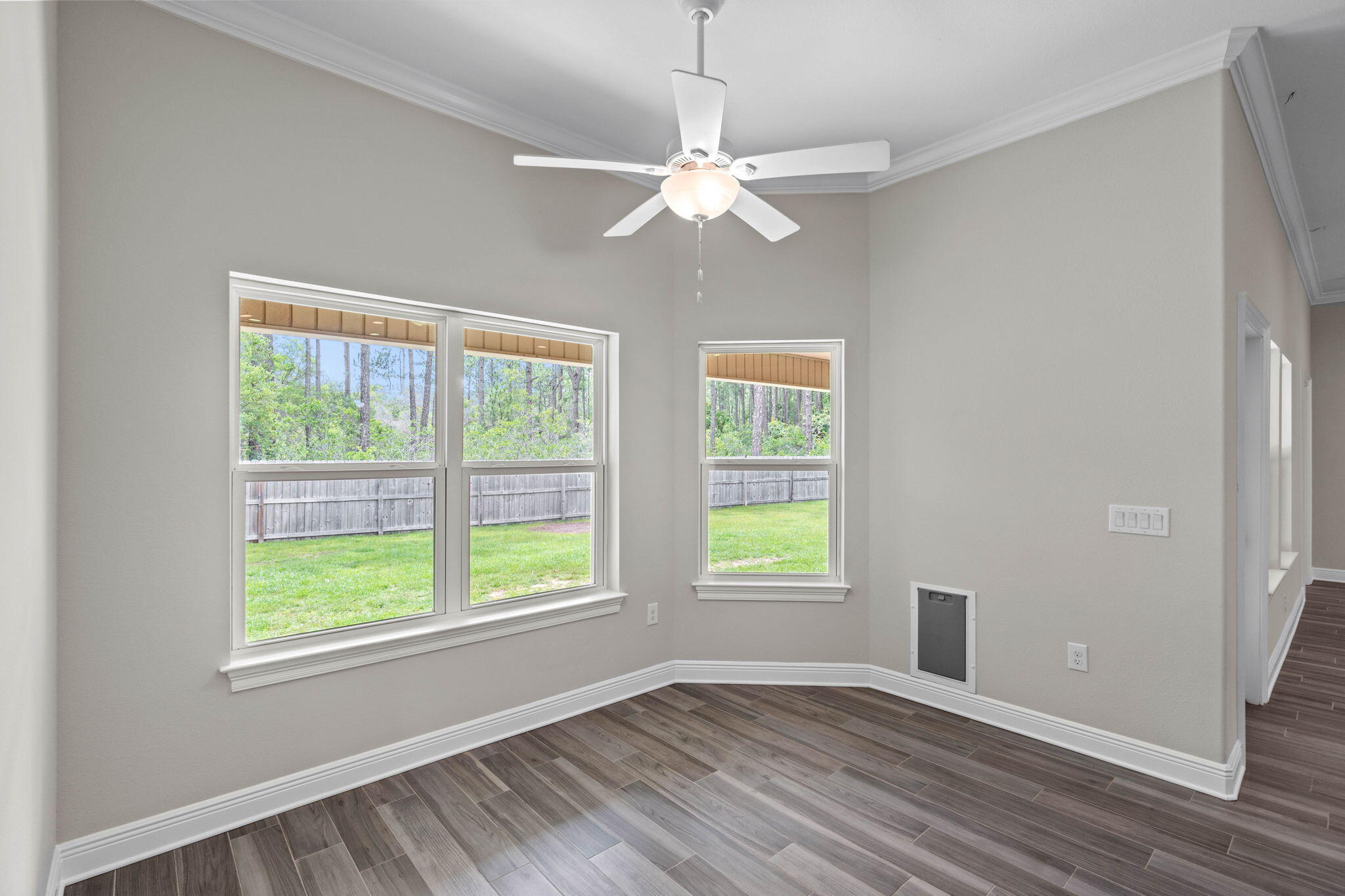 HOLLEY BY THE SEA - Residential