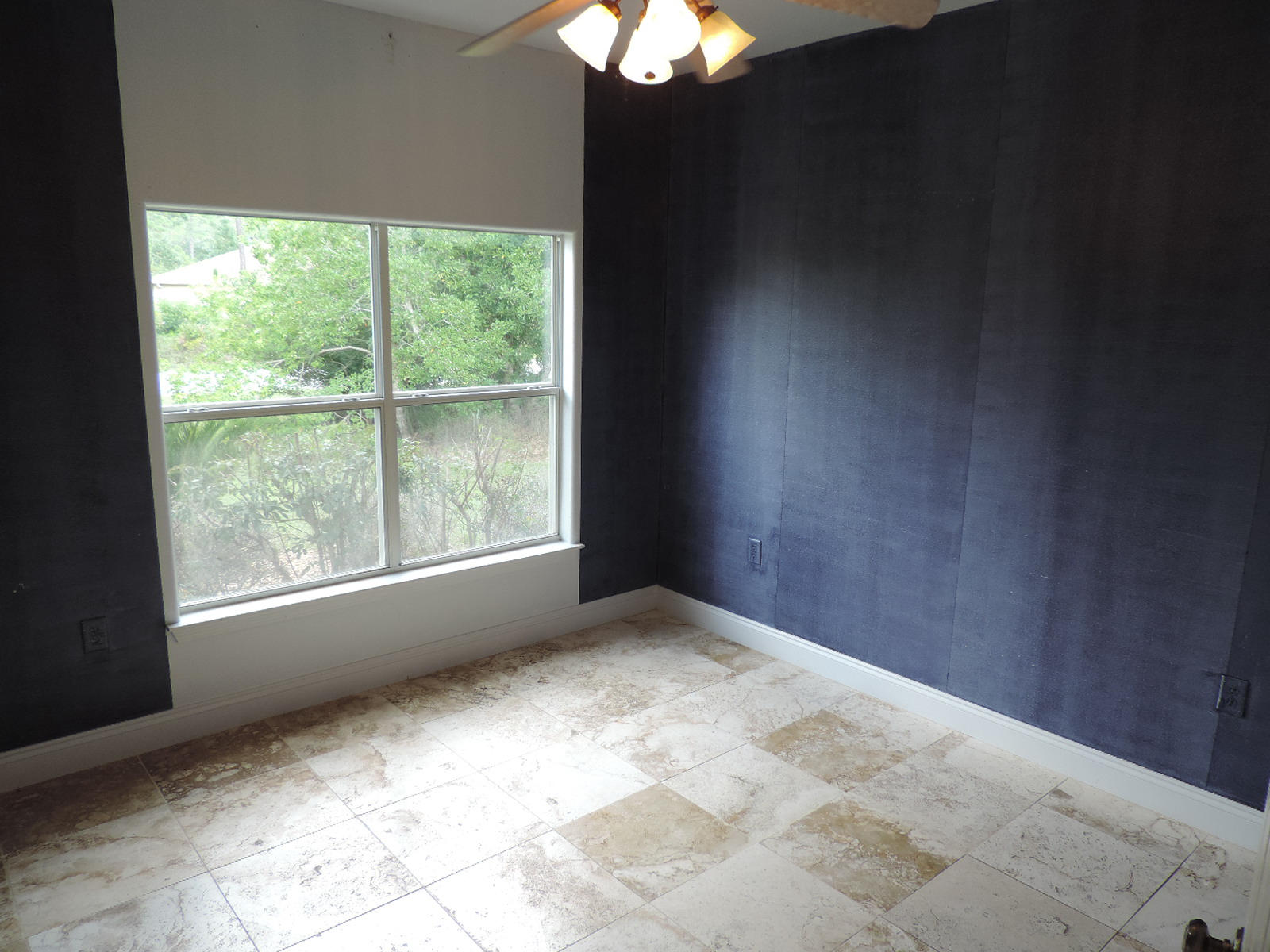 WHISPERING PINES - Residential