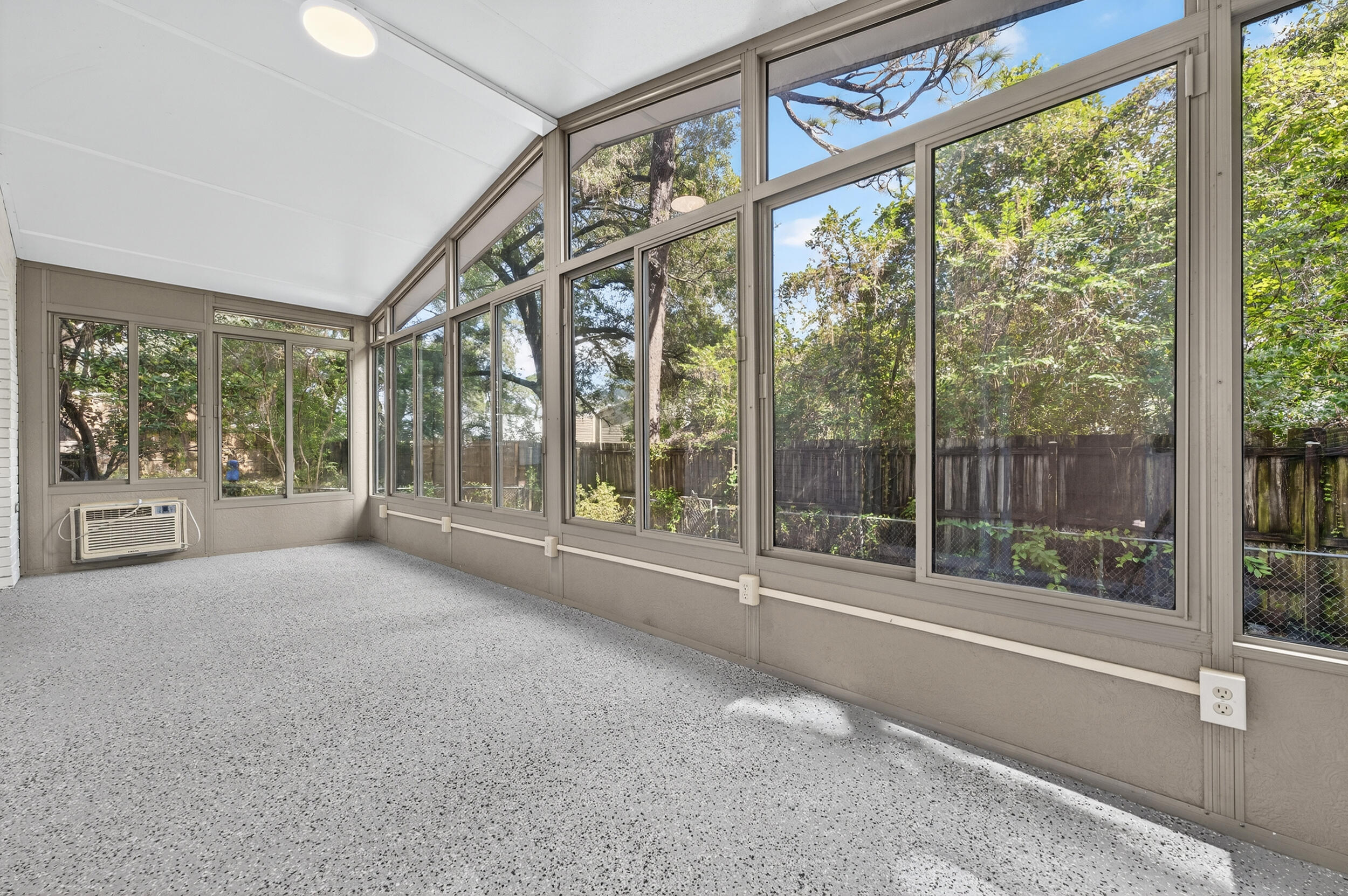 VALPARAISO PLAT 01 - Residential