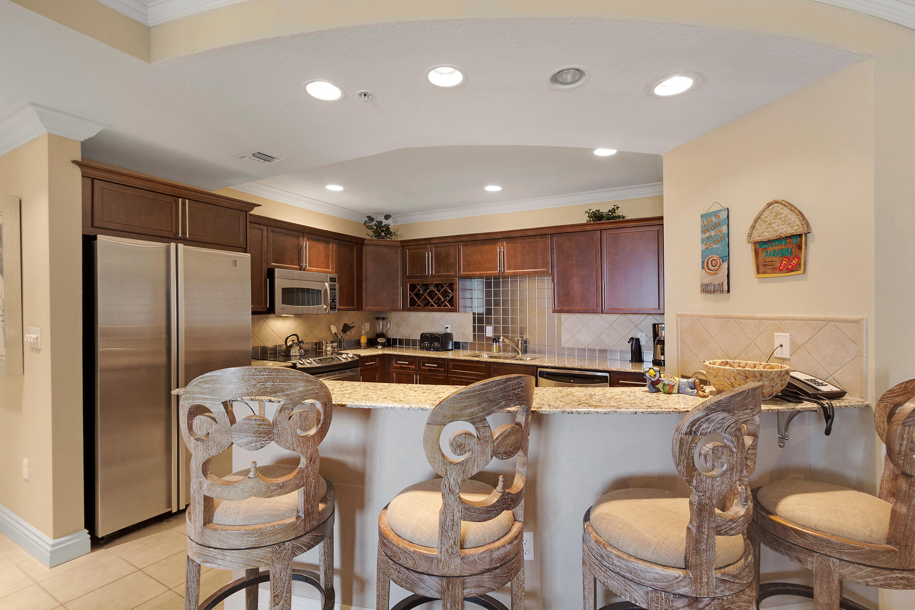 EMERALD GRANDE - Residential