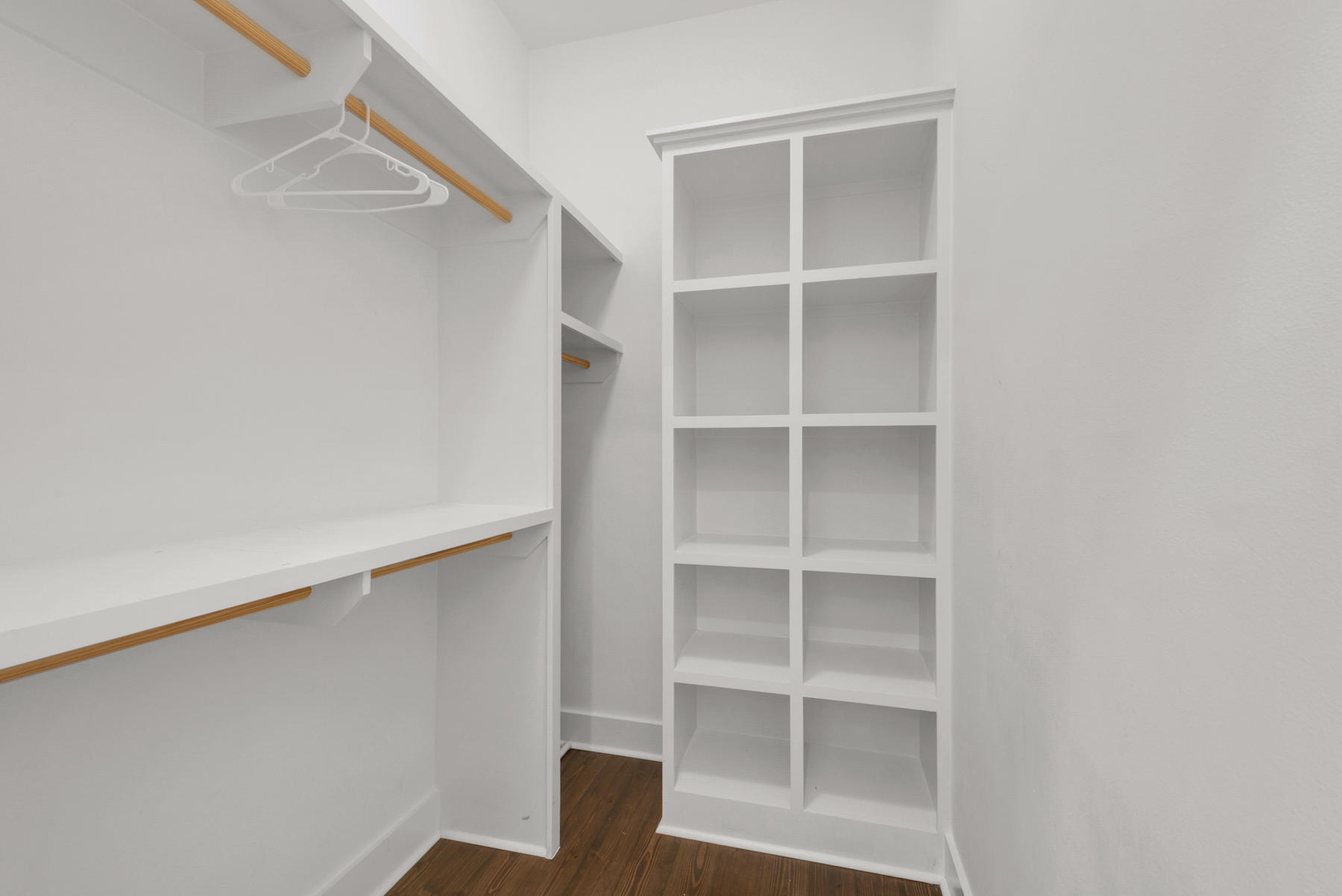 WATERCOLOR - Residential