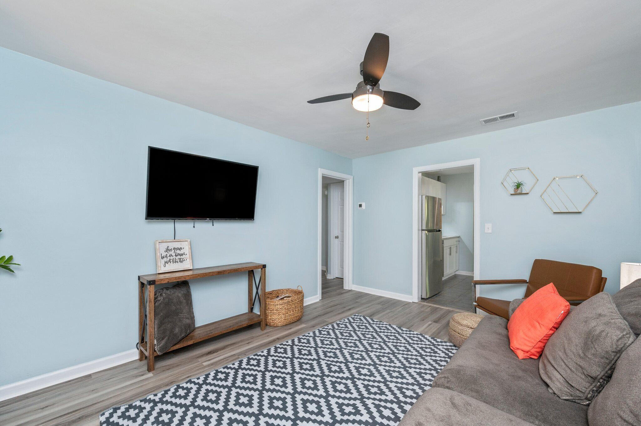 Garnier Beach - Residential