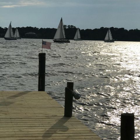 A home in Niceville