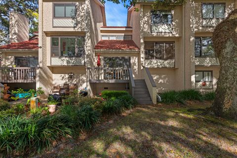 A home in Niceville