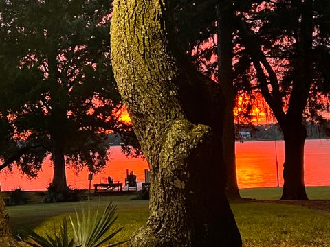 A home in Niceville