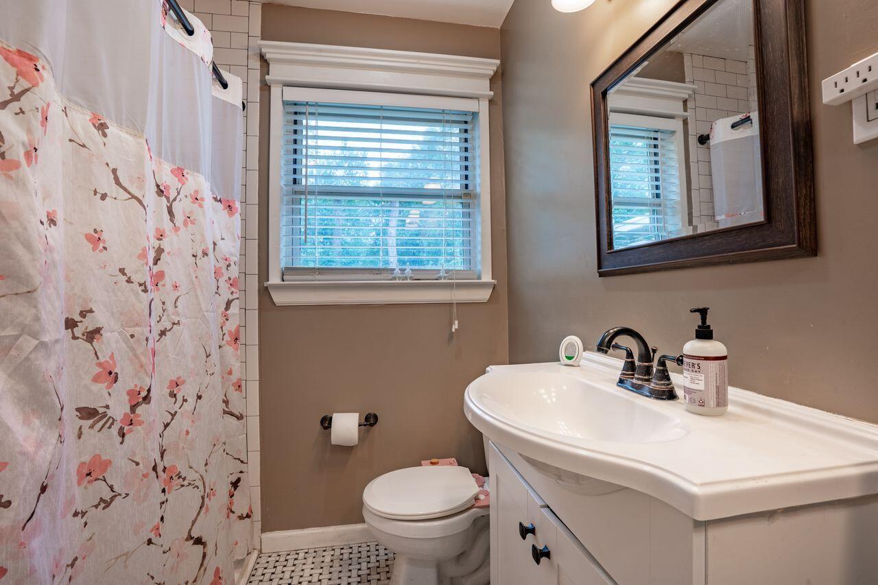 VESTA HEIGHTS 2ND ADDN - Residential