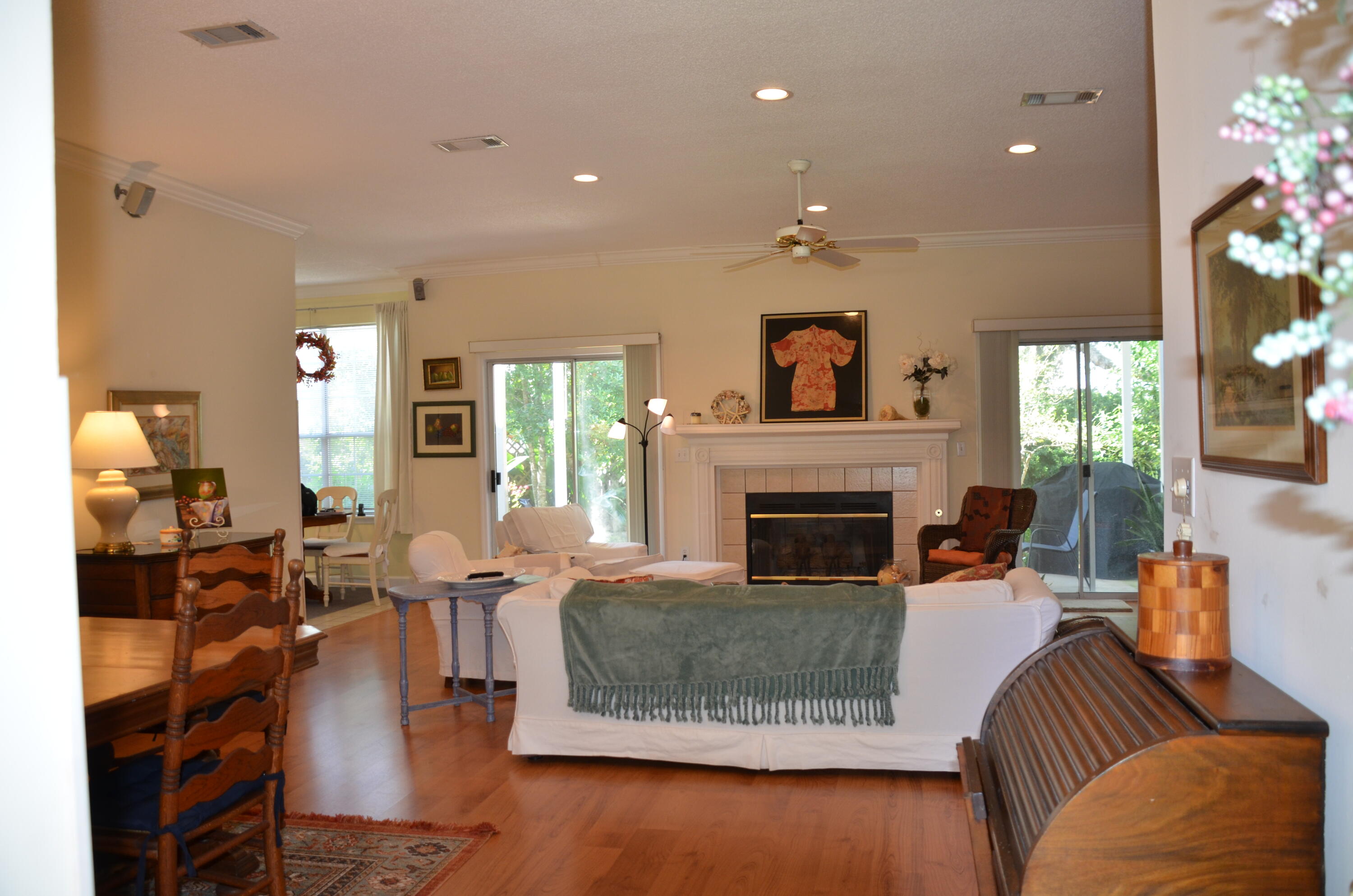 RIDGE WOOD MANOR - Residential