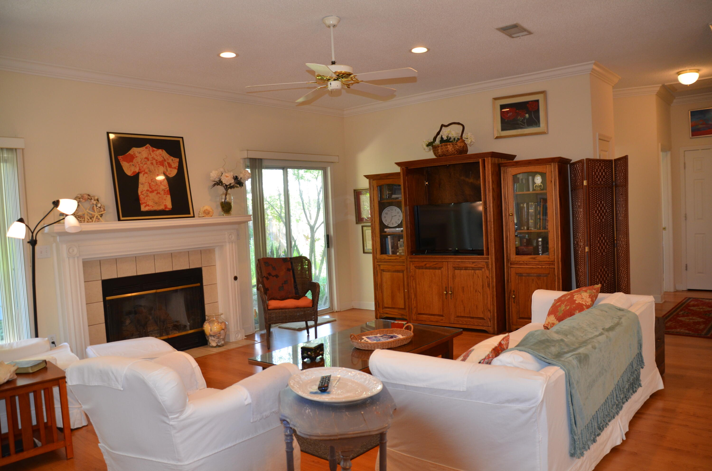 RIDGE WOOD MANOR - Residential