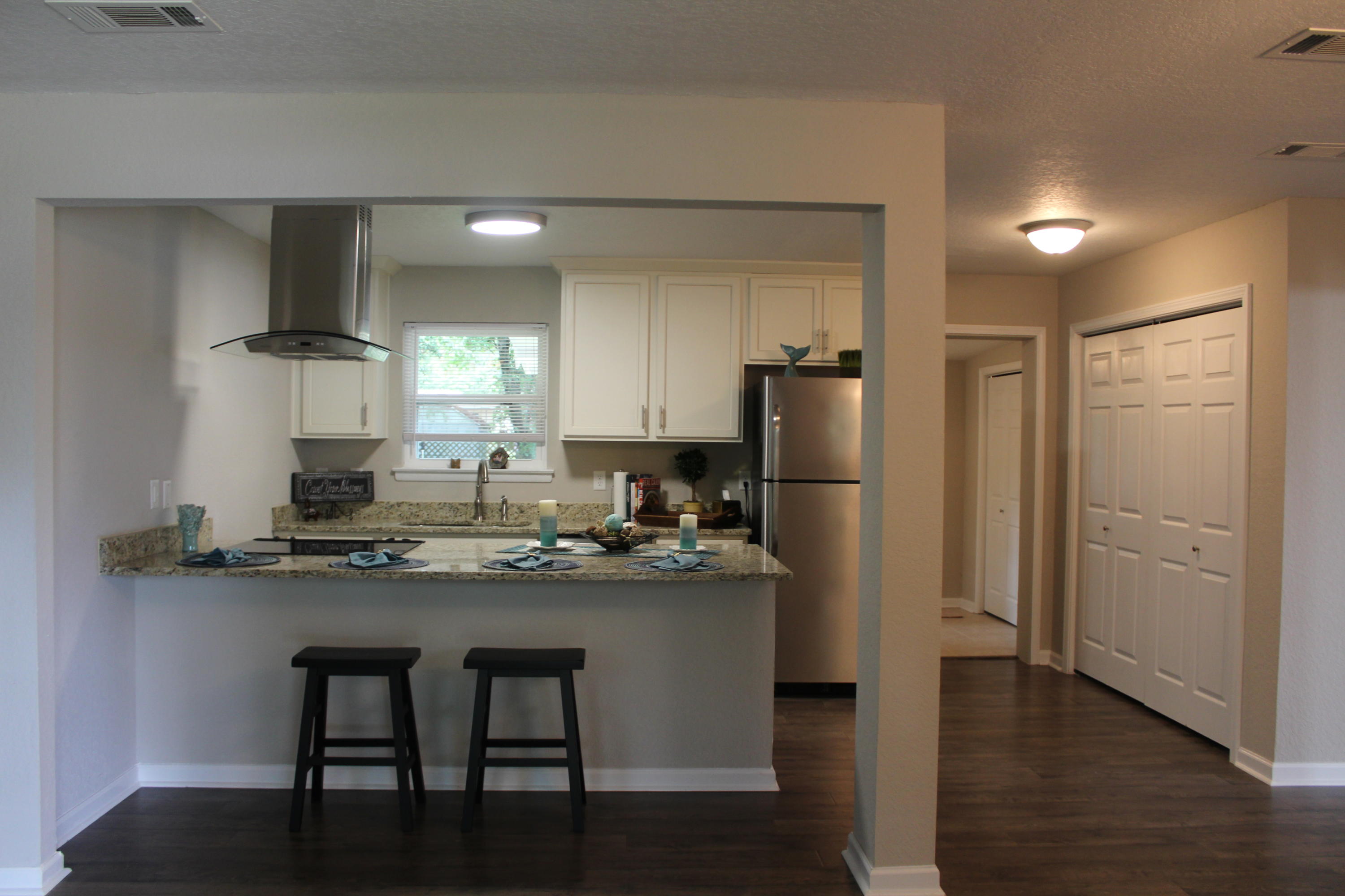 GARNIERS BEACH 6TH - Residential