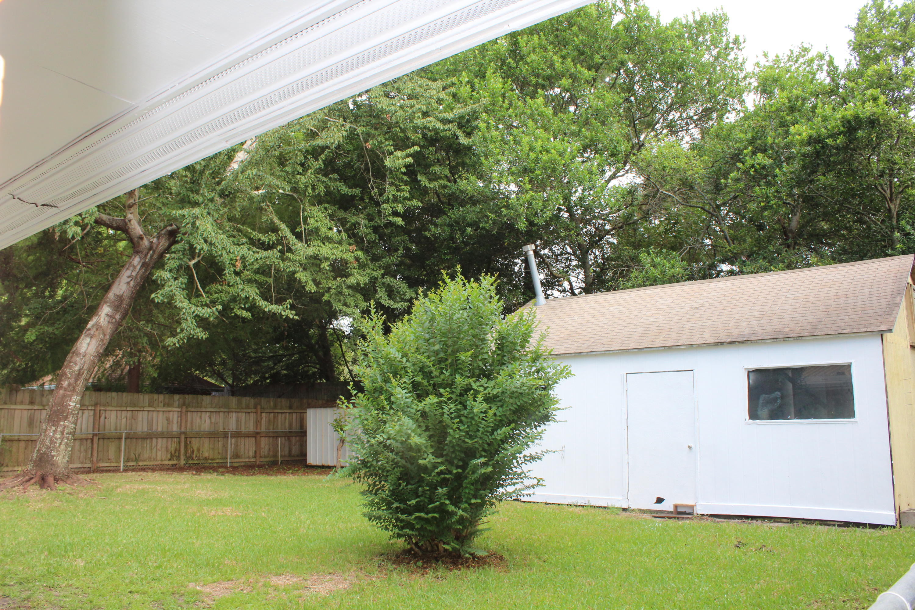 GARNIERS BEACH 6TH - Residential