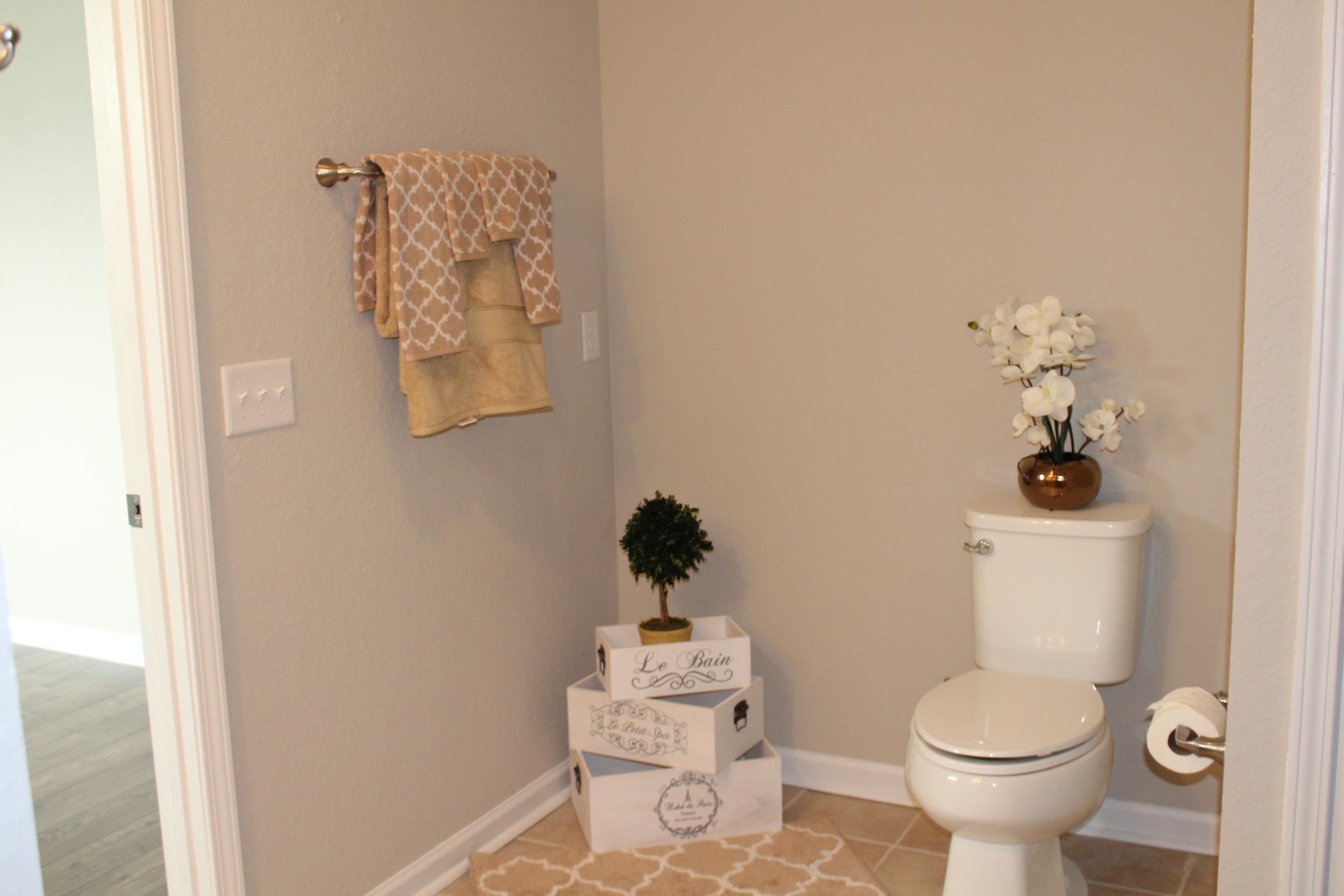 GARNIERS BEACH 6TH - Residential