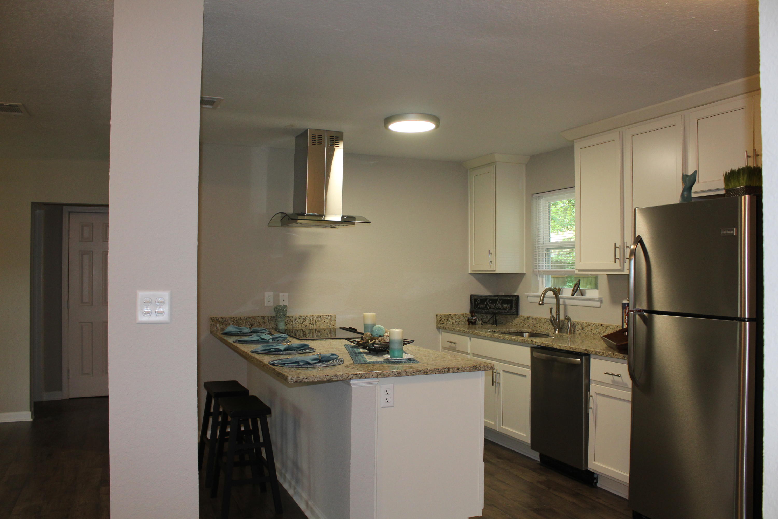 GARNIERS BEACH 6TH - Residential