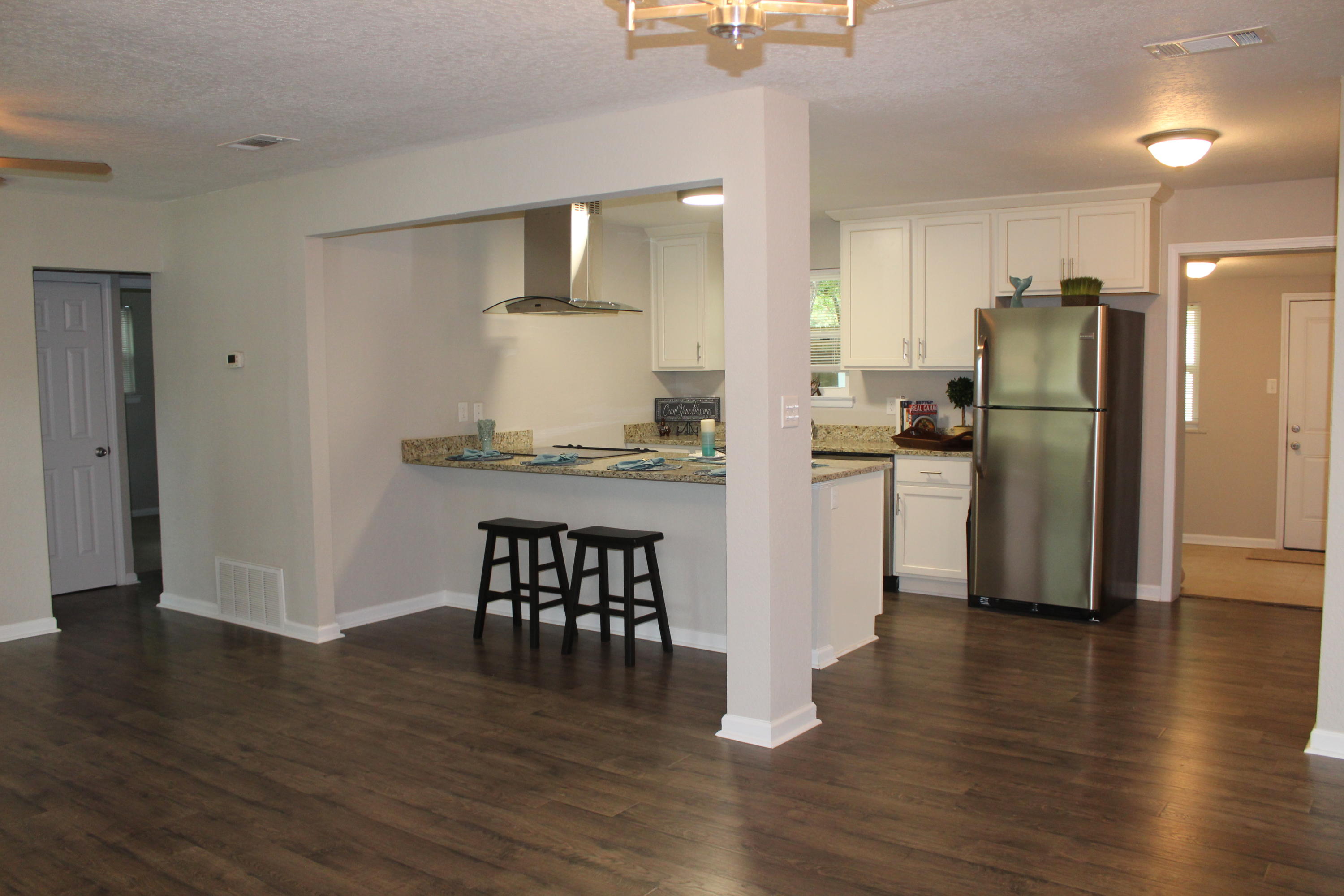 GARNIERS BEACH 6TH - Residential