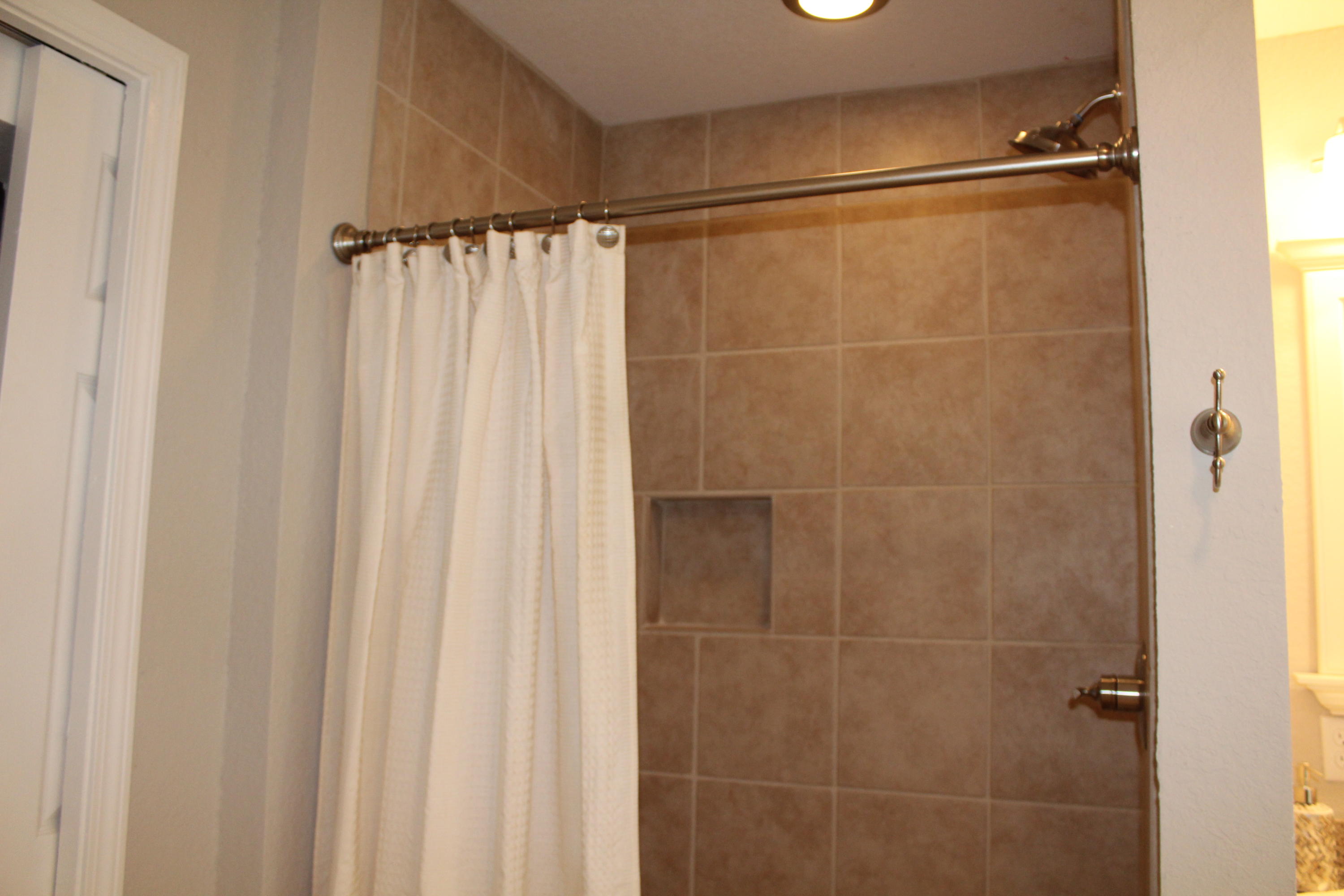 GARNIERS BEACH 6TH - Residential