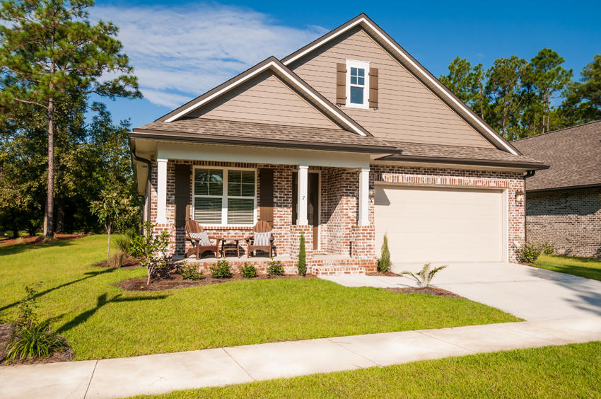 HAMMOCK BAY - Residential