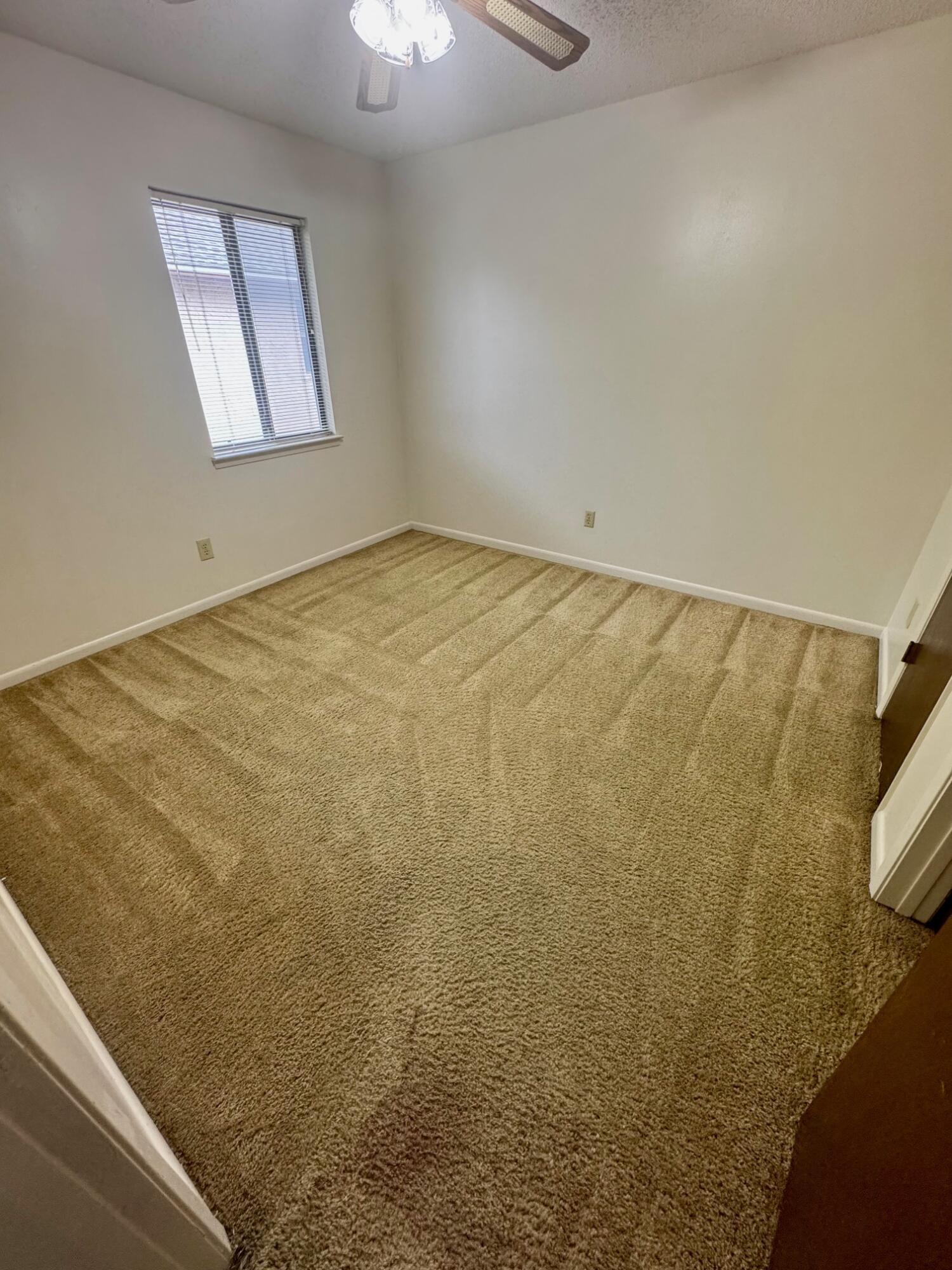 CEDAR AVE CONDO - Residential Lease