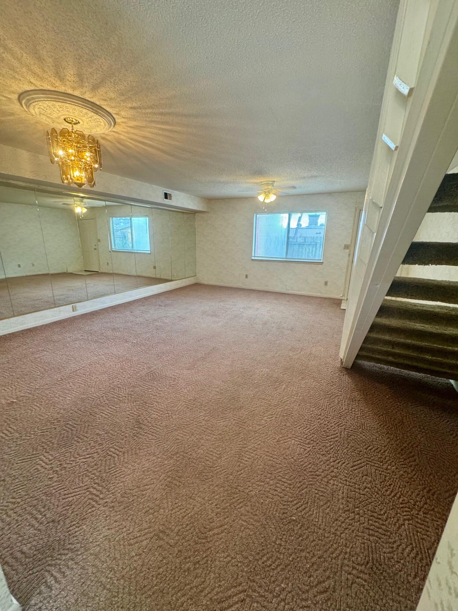 CEDAR AVE CONDO - Residential Lease