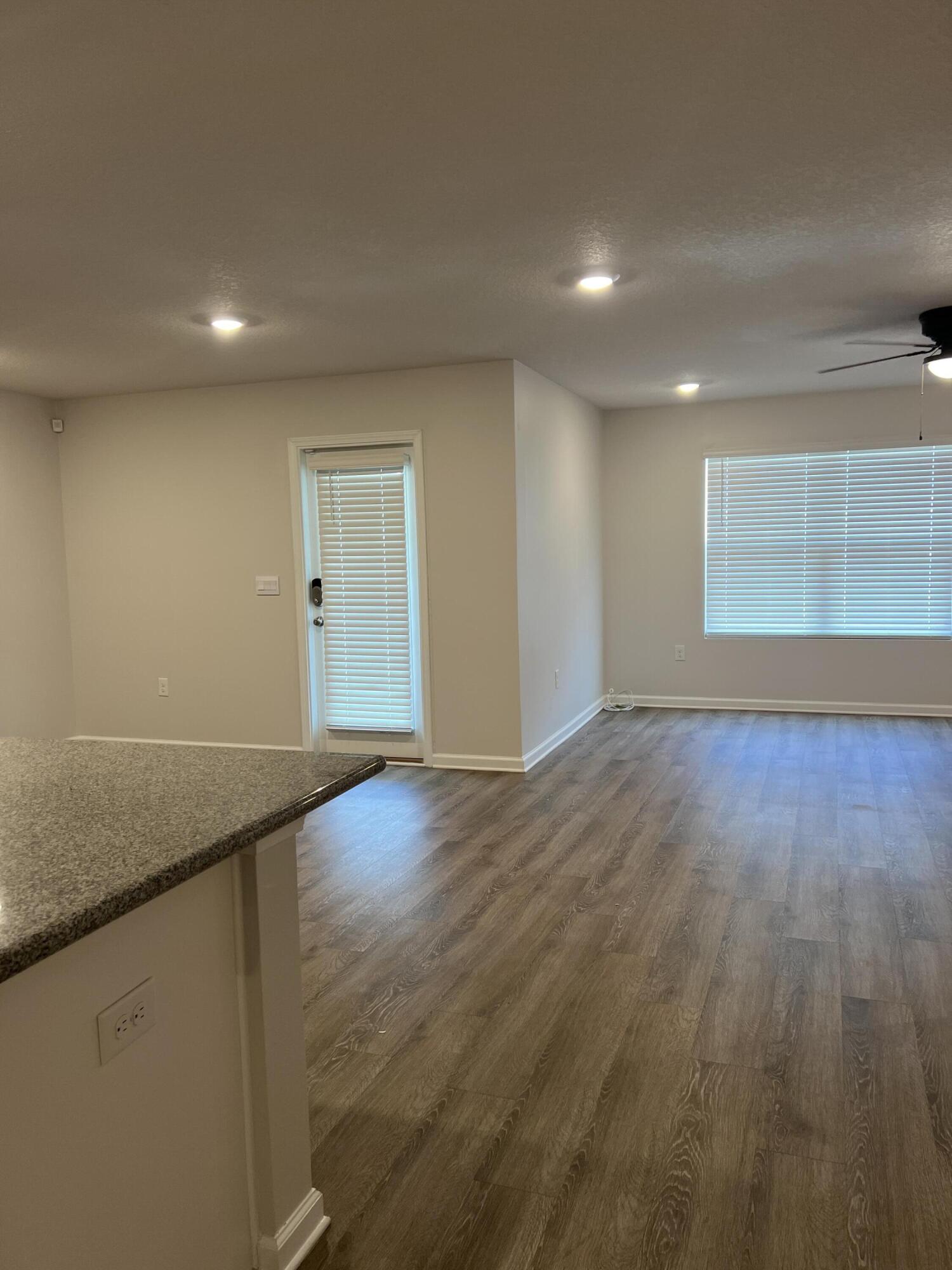 SHOAL RIVER LANDING - Residential Lease