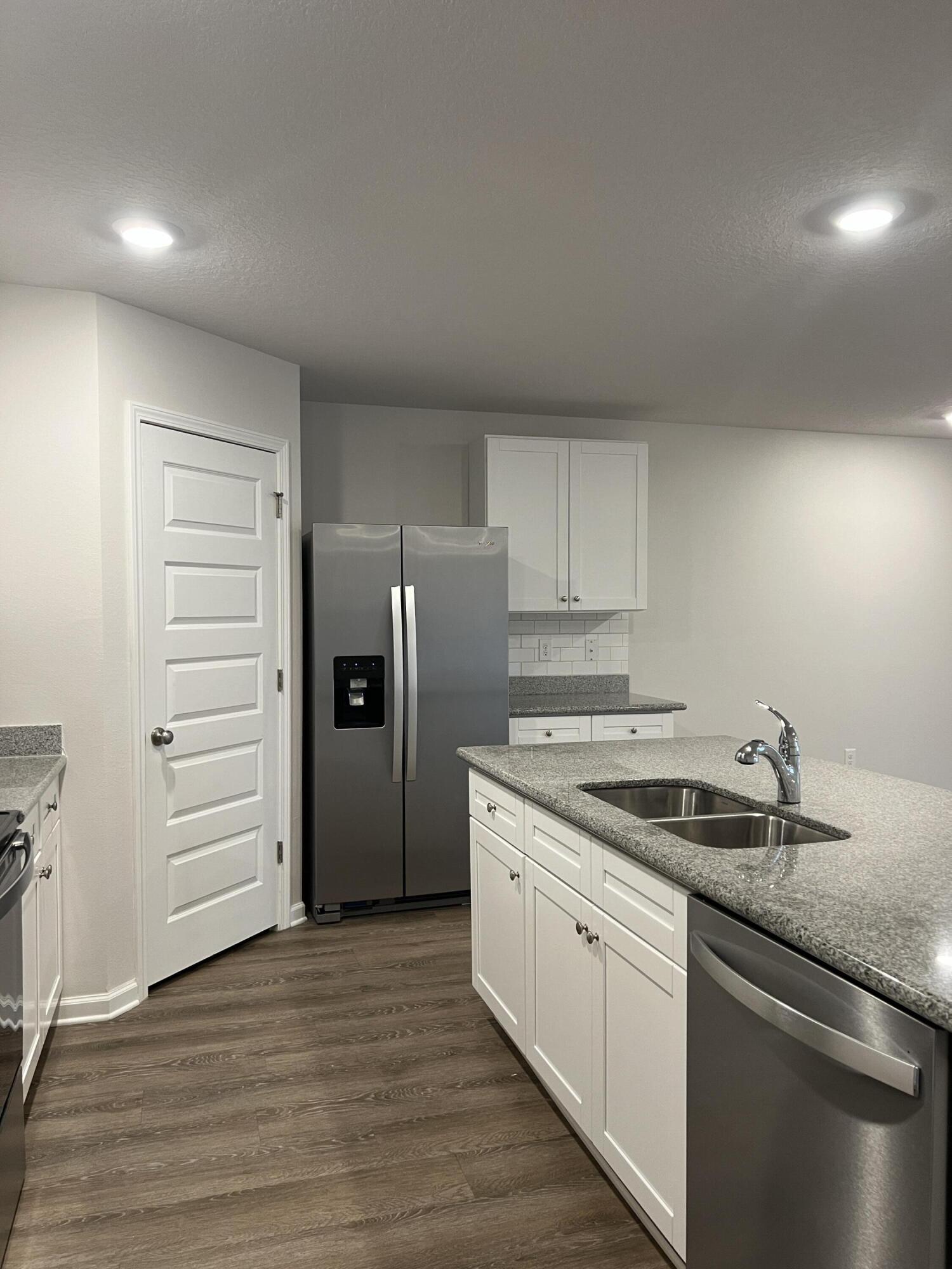 SHOAL RIVER LANDING - Residential Lease