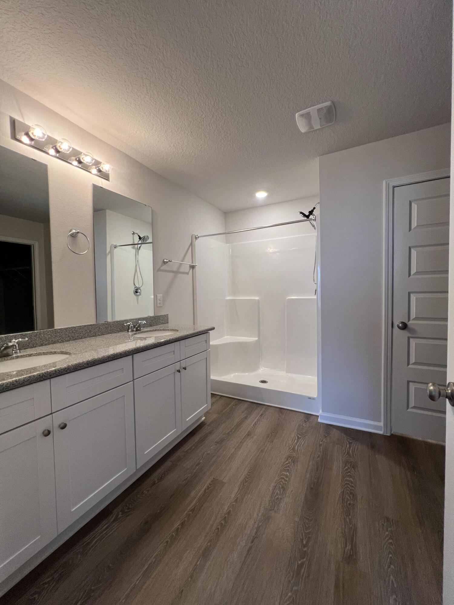 SHOAL RIVER LANDING - Residential Lease