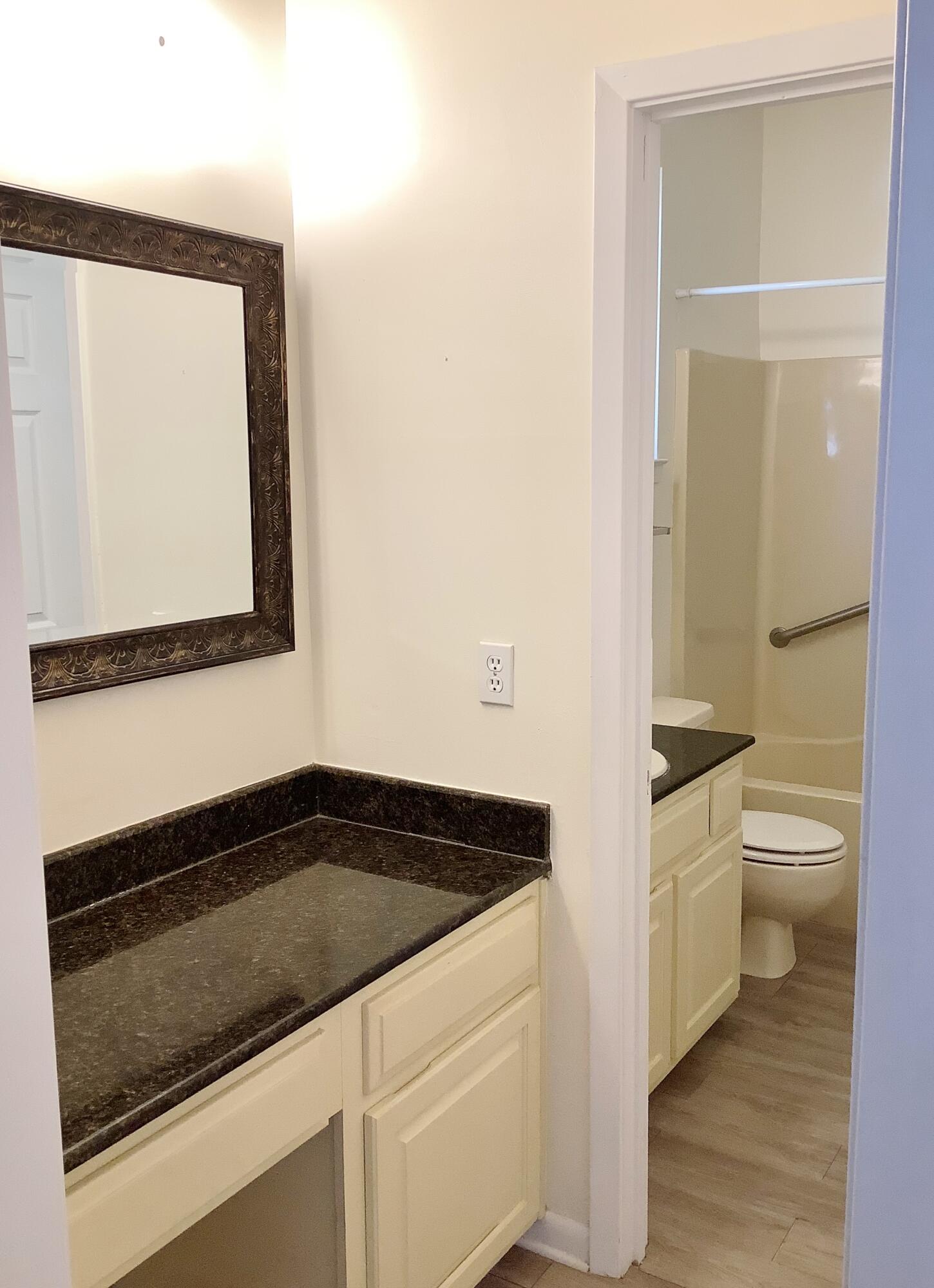 CLOVERDALE S/D 1ST ADDN - Residential