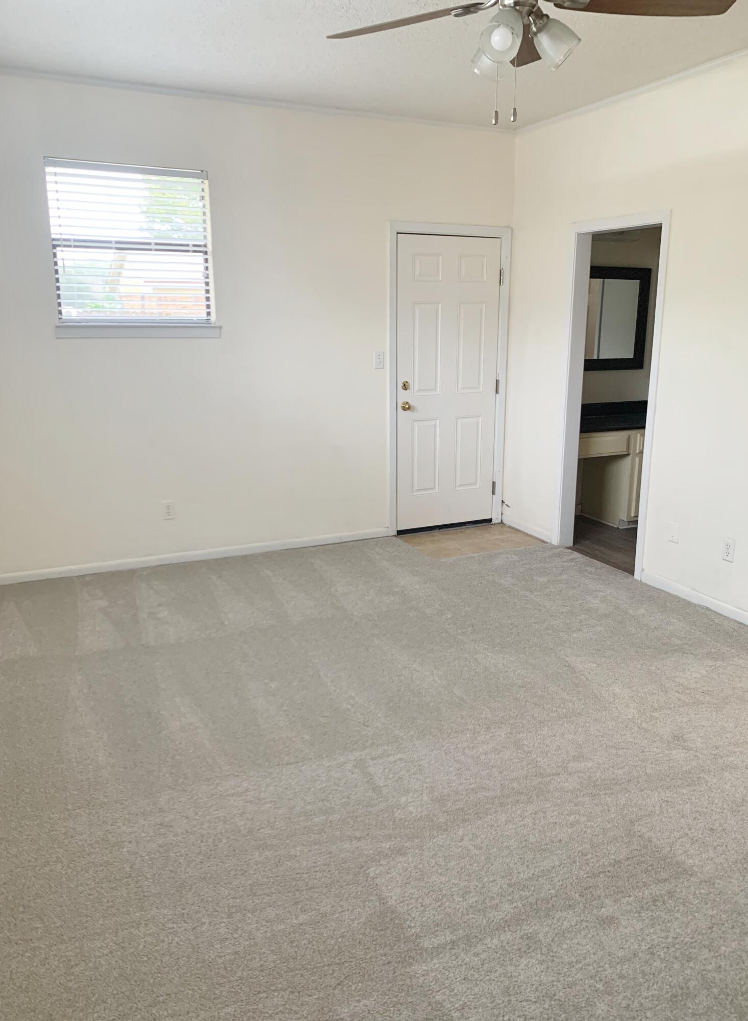 CLOVERDALE S/D 1ST ADDN - Residential