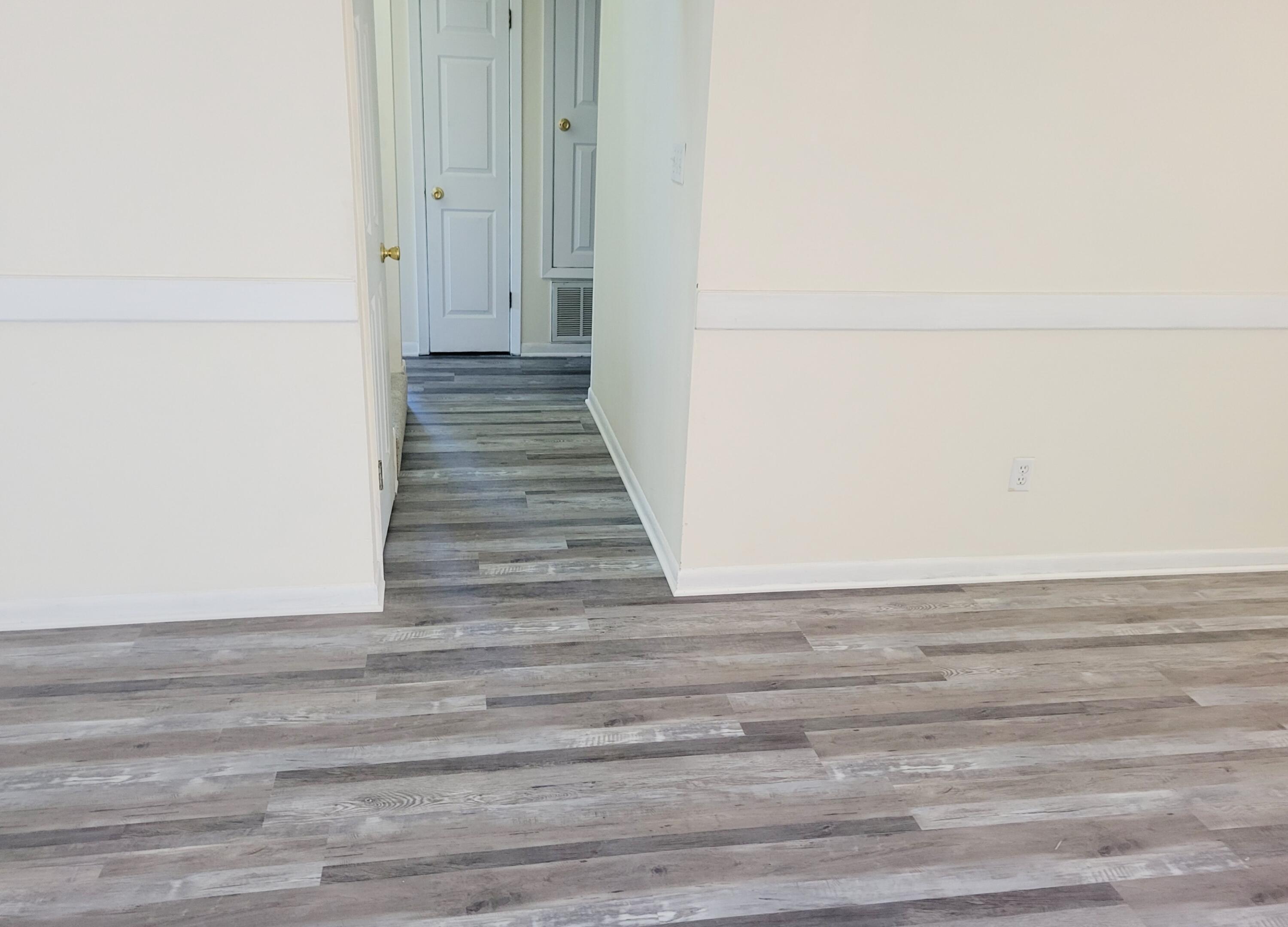 CLOVERDALE S/D 1ST ADDN - Residential
