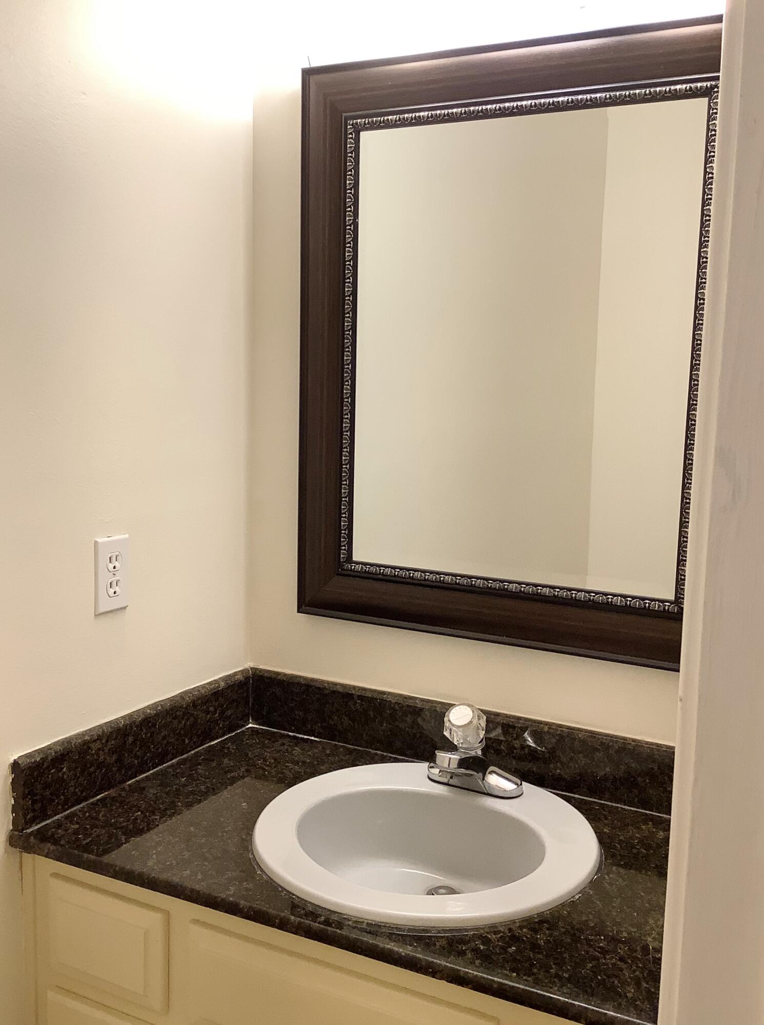 CLOVERDALE S/D 1ST ADDN - Residential
