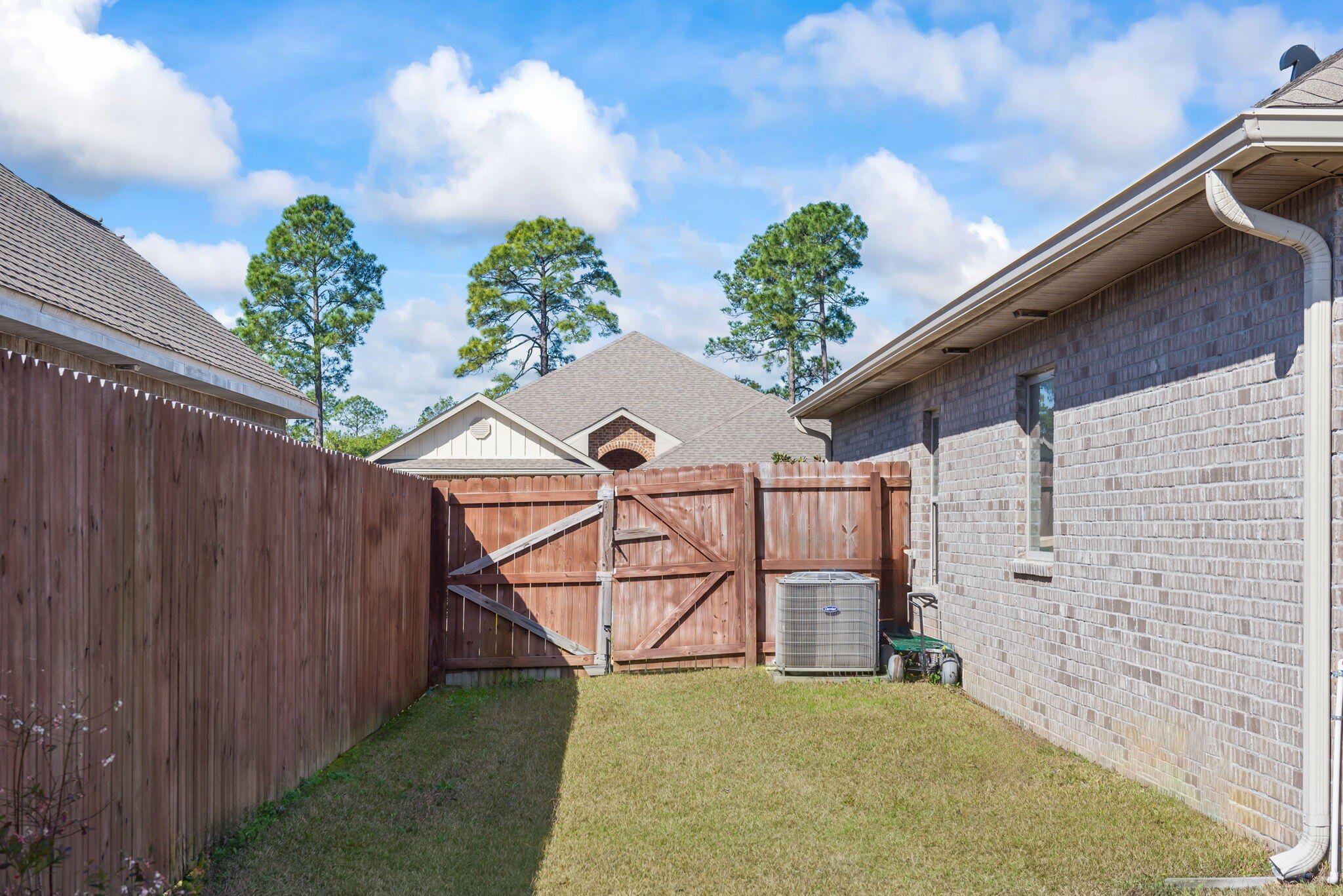 TREASURE ISLE ESTATES - Residential