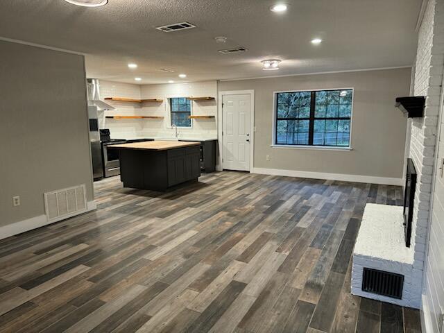 GRANDVIEW EAST - Residential