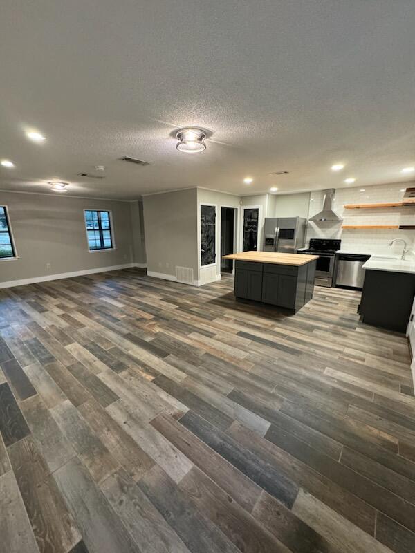 GRANDVIEW EAST - Residential