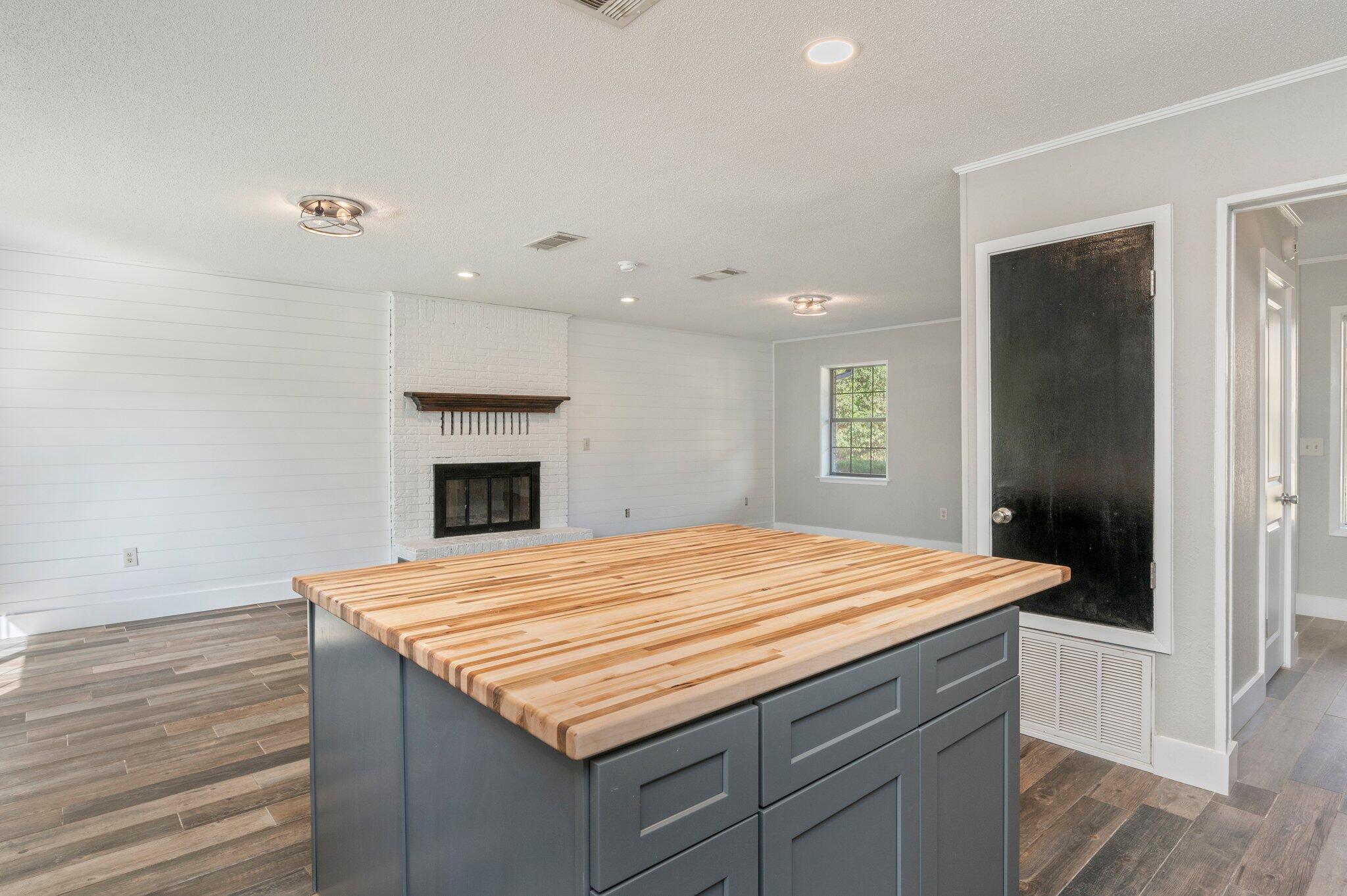 GRANDVIEW EAST - Residential