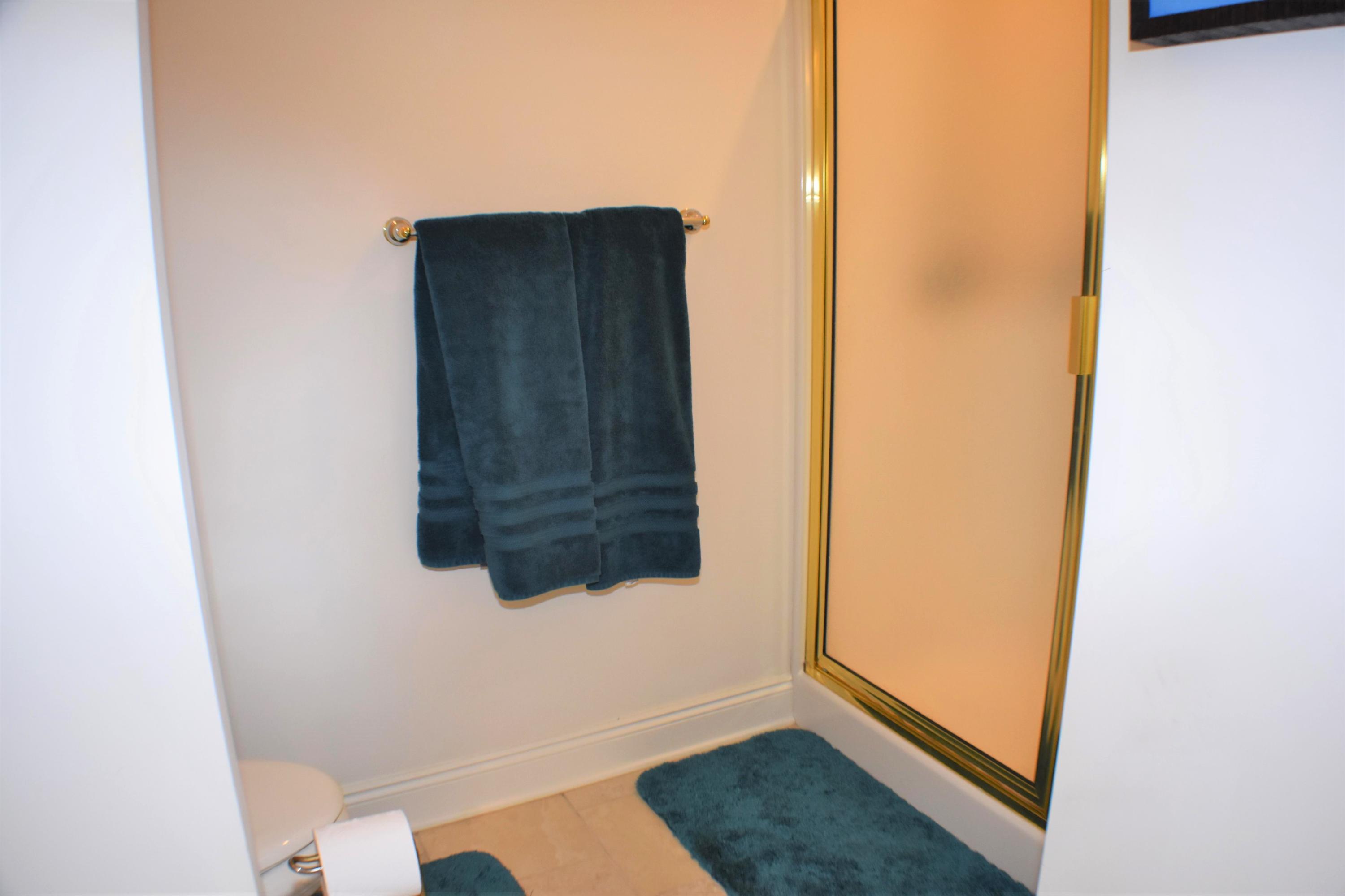 BAYSIDE - Residential