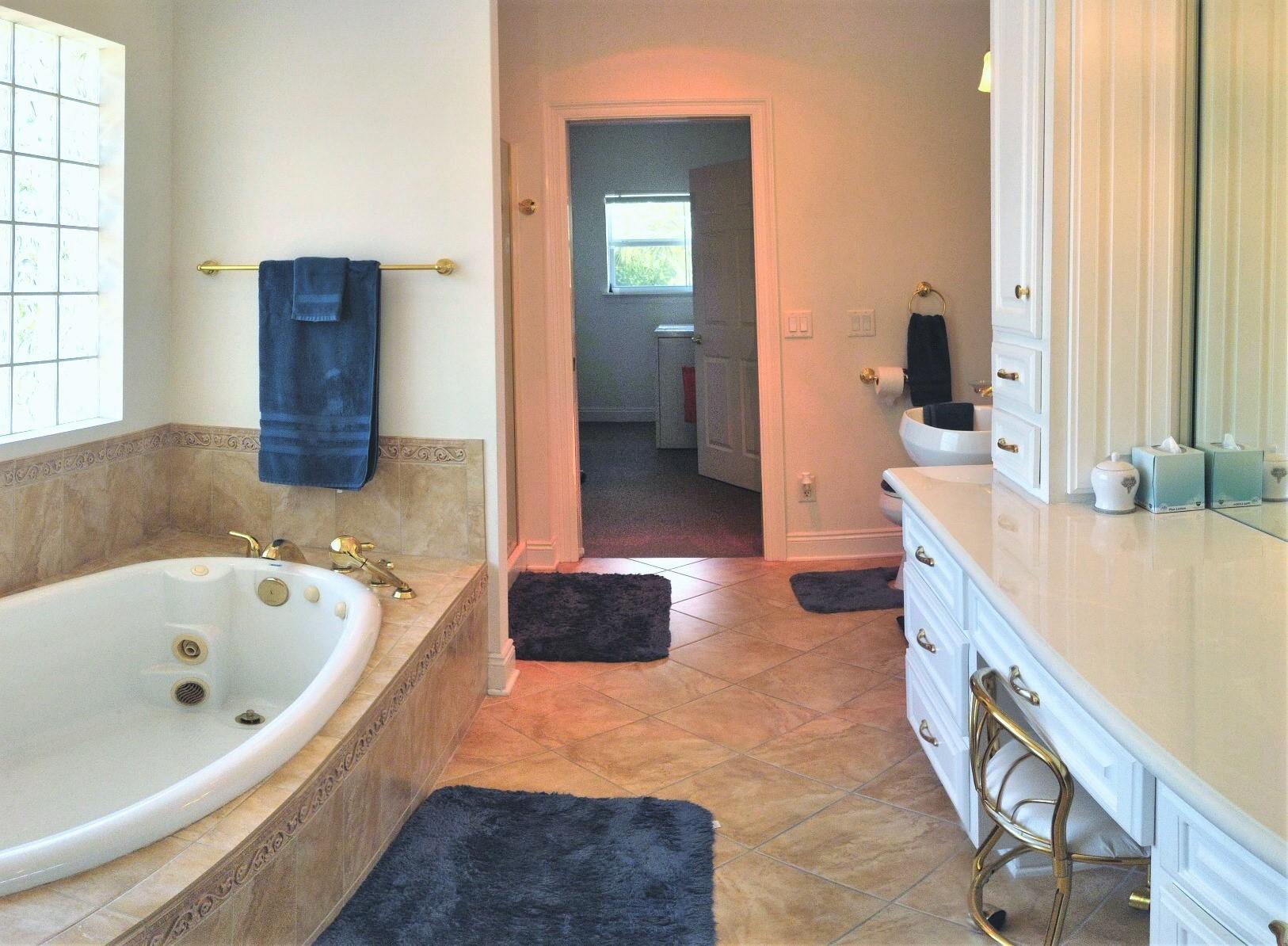 BAYSIDE - Residential