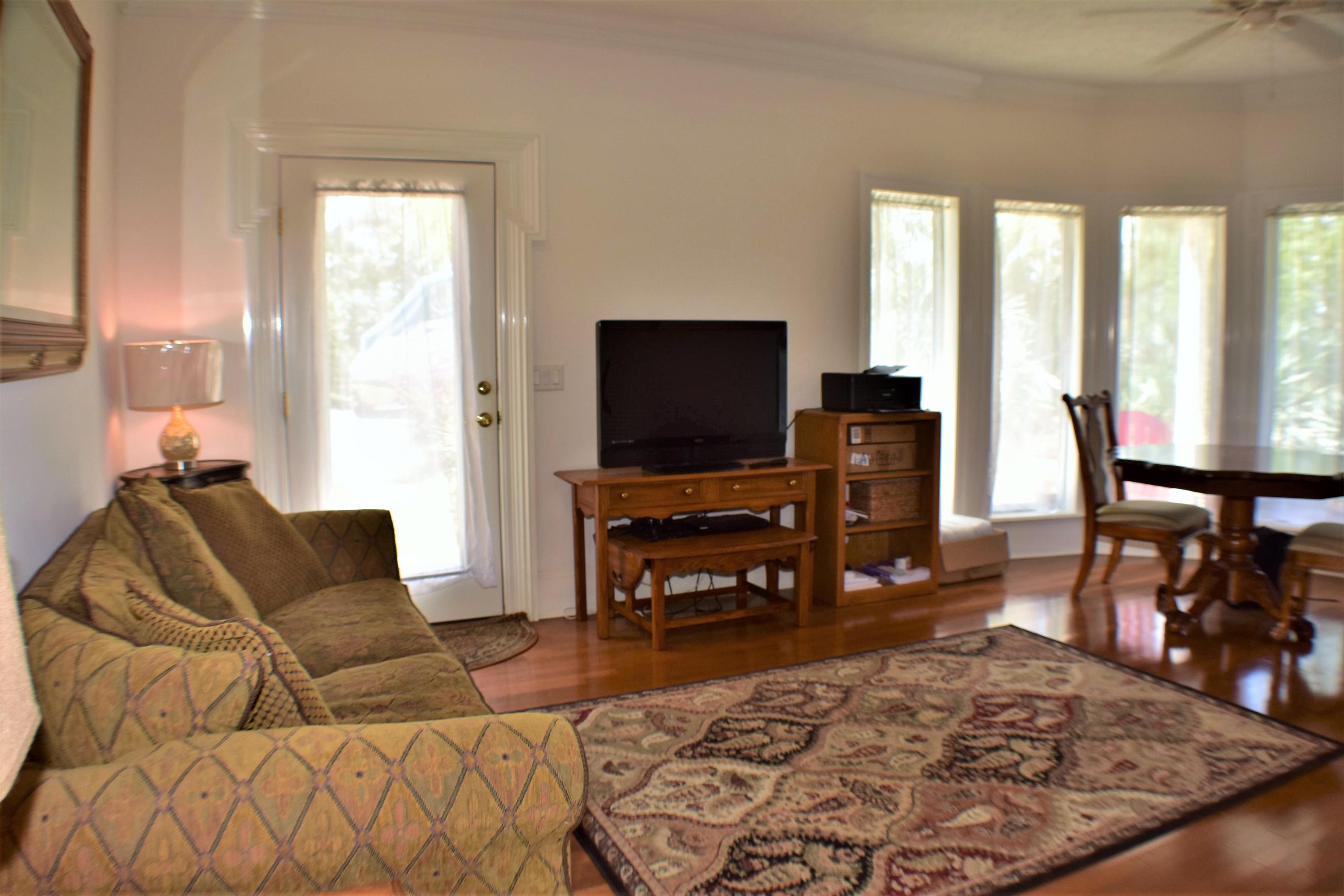 BAYSIDE - Residential