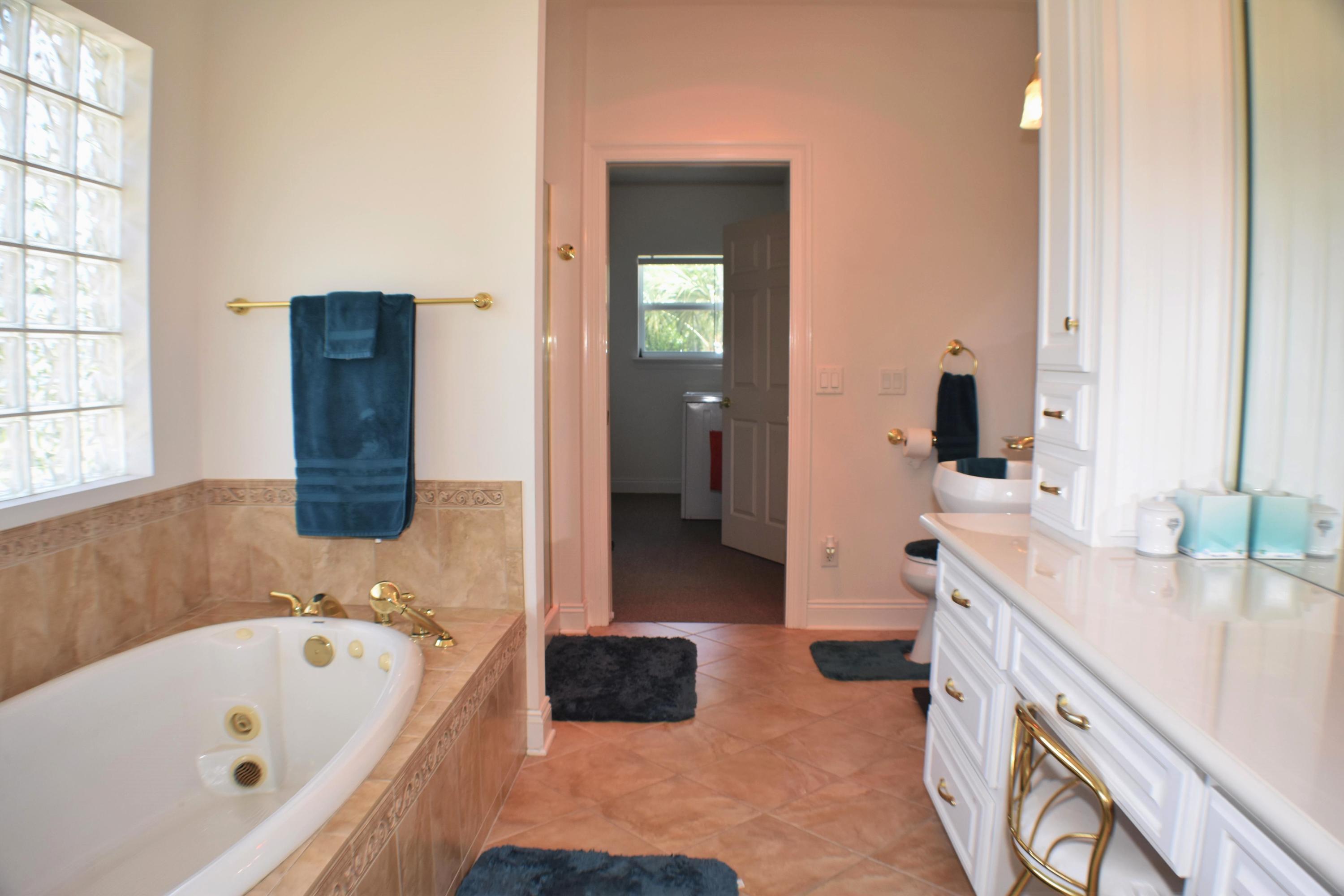 BAYSIDE - Residential