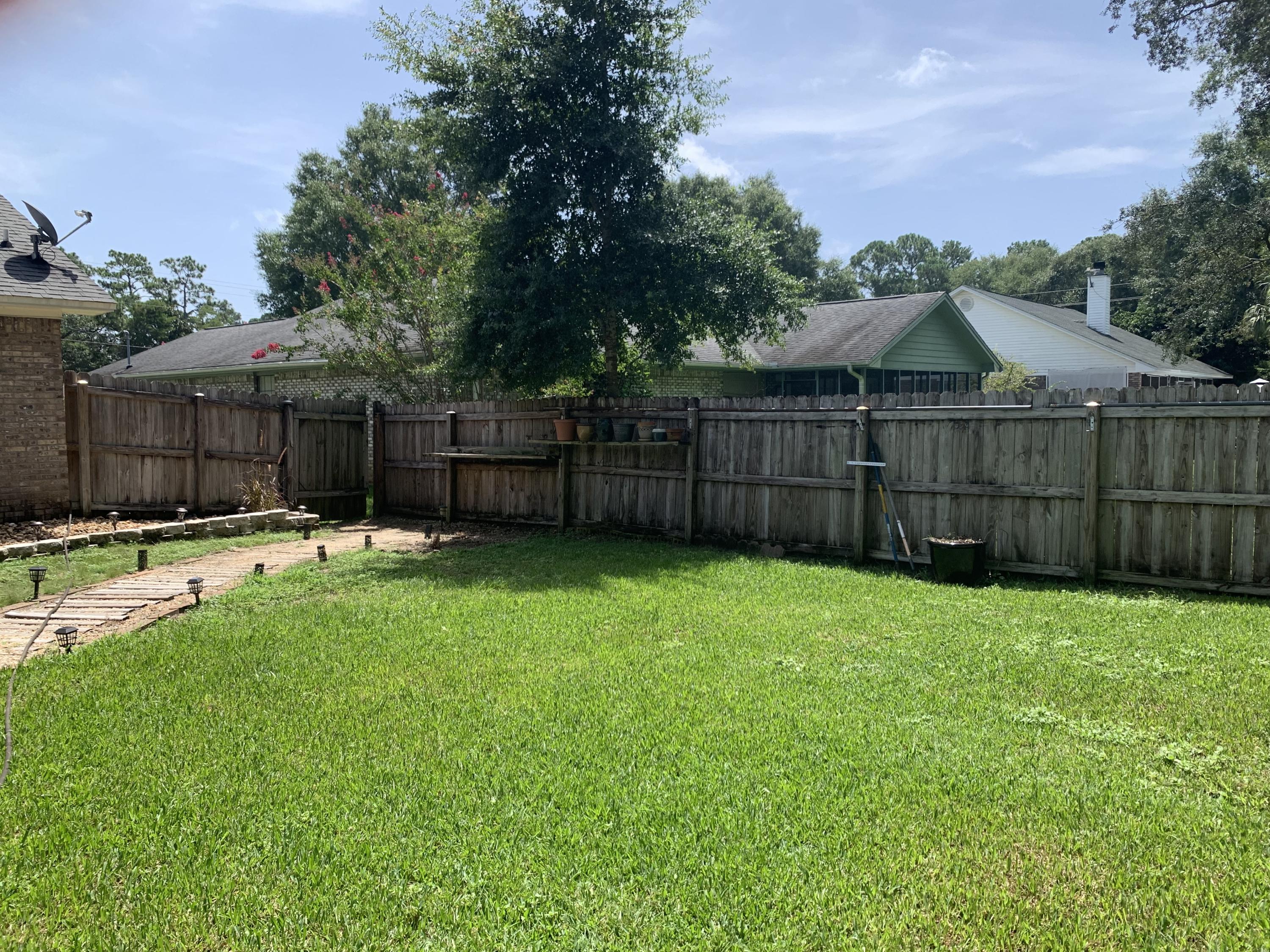 TOWER ACRES - Residential