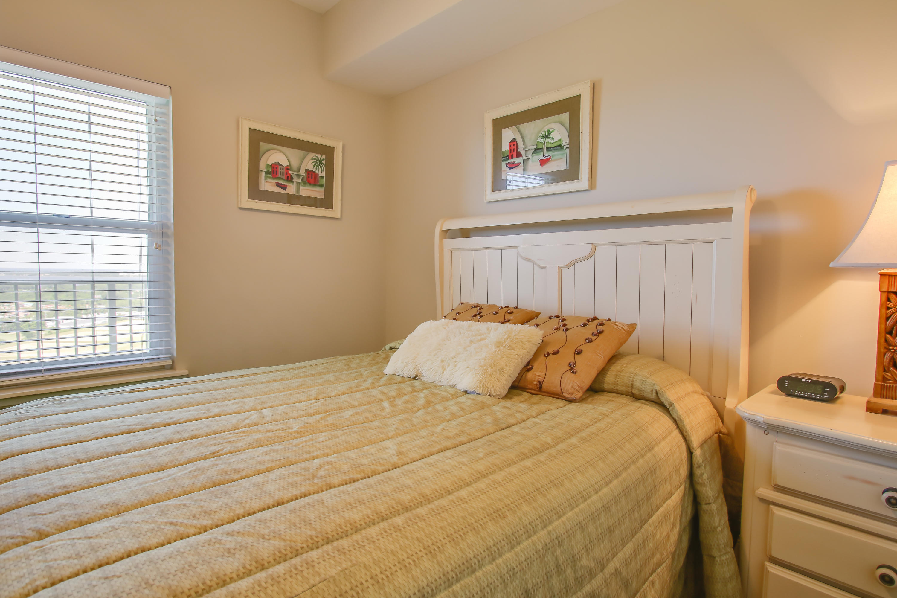 ARIEL DUNES II - Residential