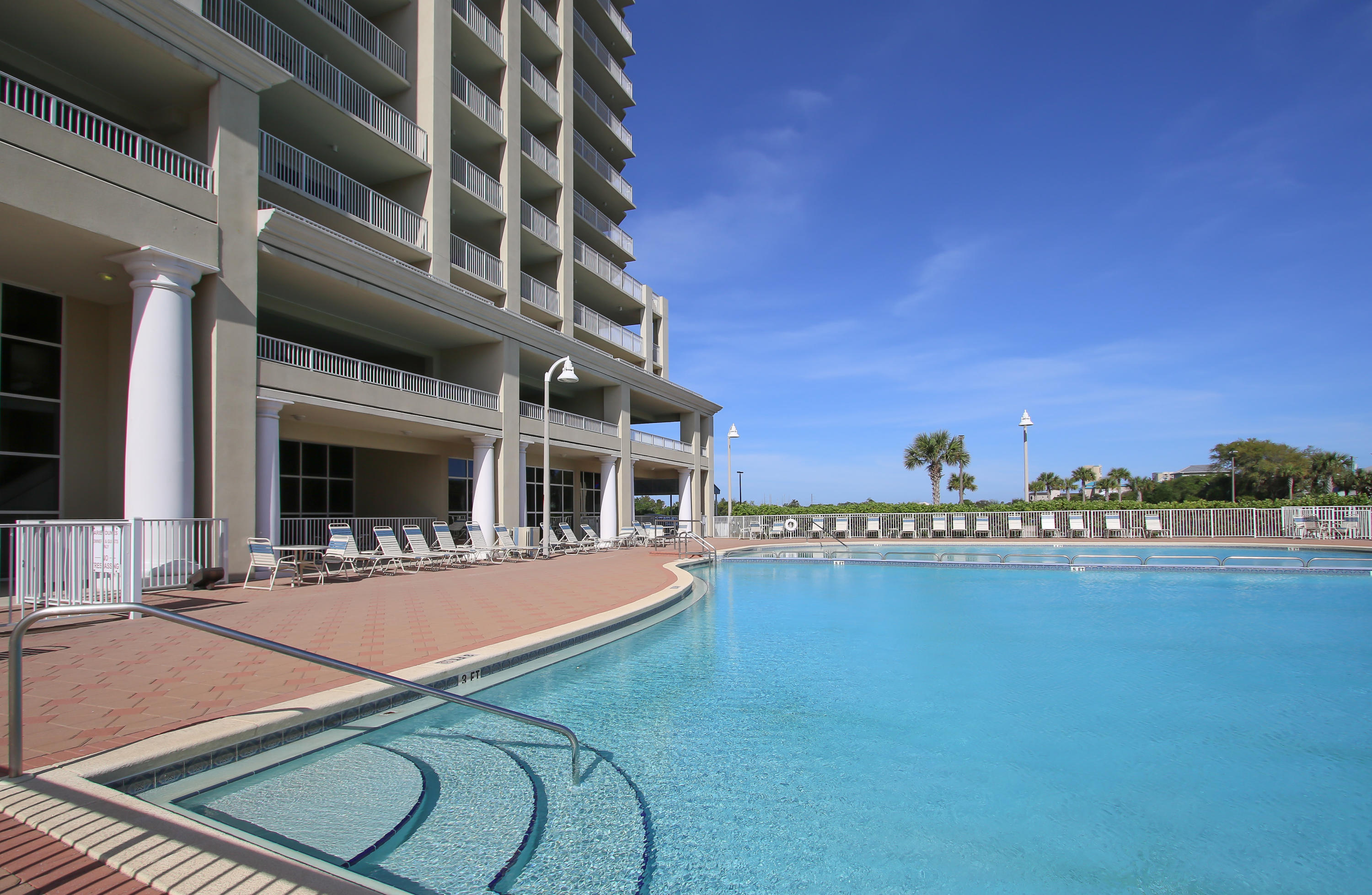 ARIEL DUNES II - Residential