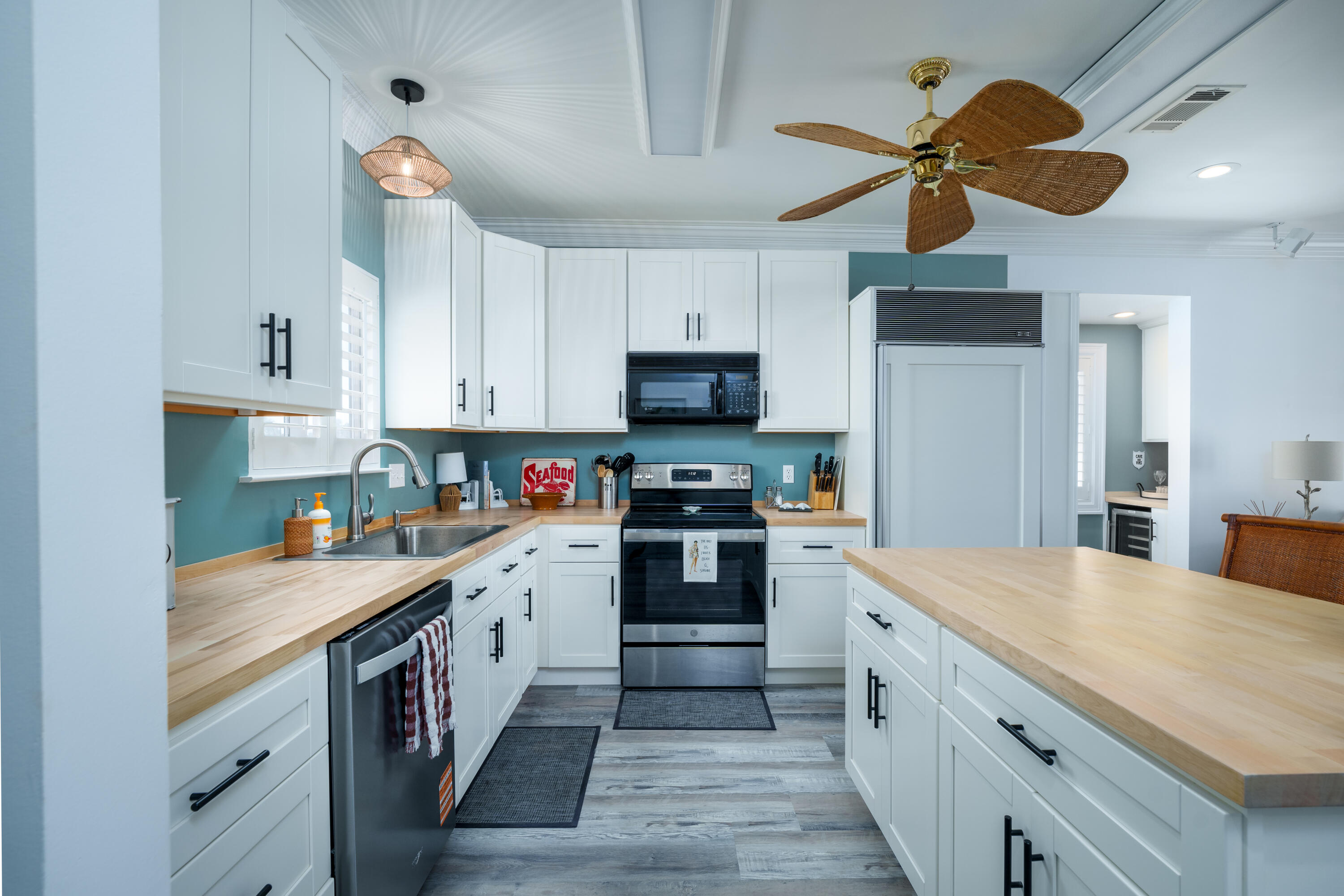 775 Gulf Shore Drive 2152