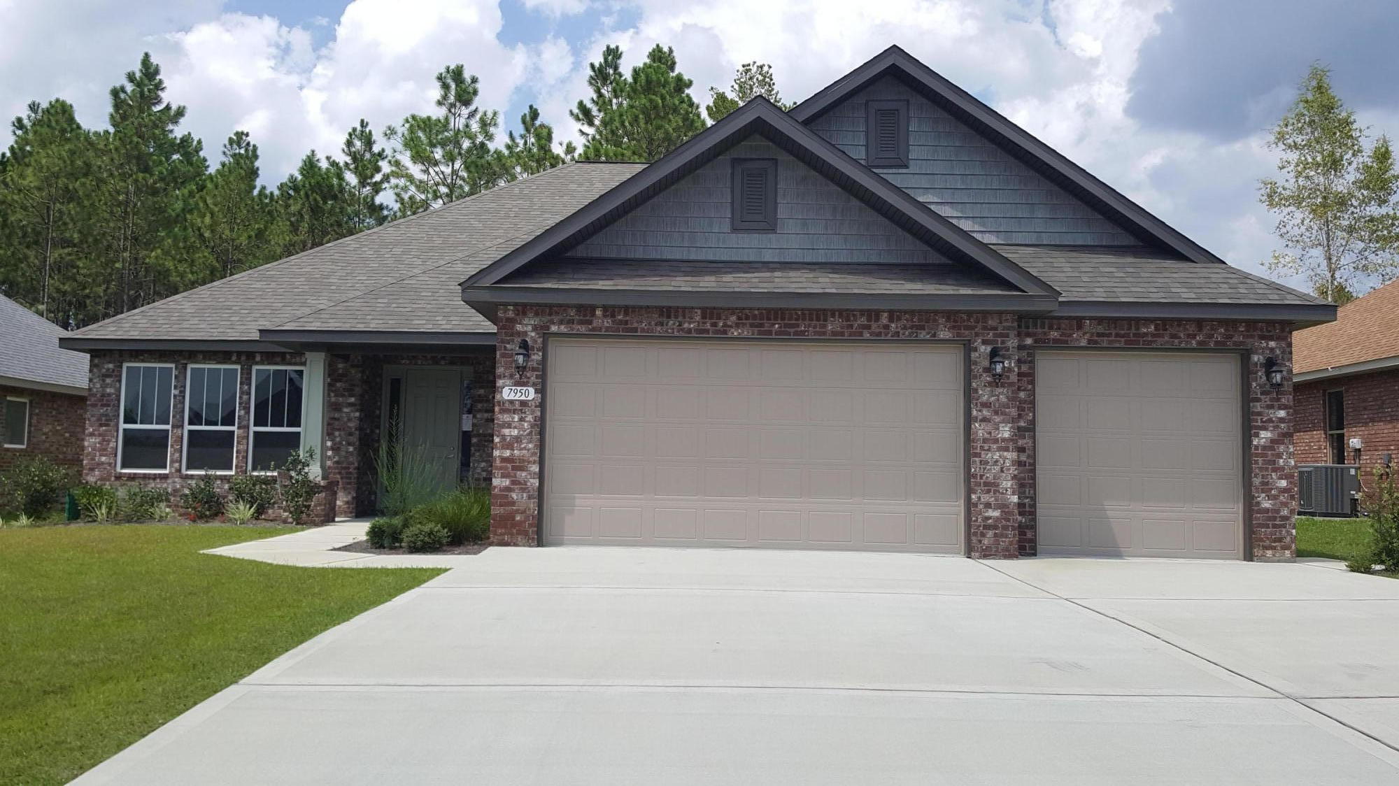 JUST COMPLETED, MOVE IN NOW!!! The Preserve in East Milton-25 minutes to the Navarre Beach & Hwy 98*Lot is 75 wide and 300 deep-Room for pool, detached garage, boat & RV* Community has public sewer, not septic* The Port Royal III plan is 4BR/3 Bath/3 car garage & flex room*This home has many extras not included in our standard spec homes: Engineered wood plank flooring; Tile in wet areas; high ceilings; 17 SEER A/C with programmable thermostat* Open concept floor plan* Kitchen: Granite Counter tops; Stainless steel appliances* Large cafe* Master suite: Double trey ceiling* Spa like master bath w/fully tiled walk-in shower w/ double shower heads; Garden tub; and 2 Walk-in closets* Covered front entry and rear lanai
