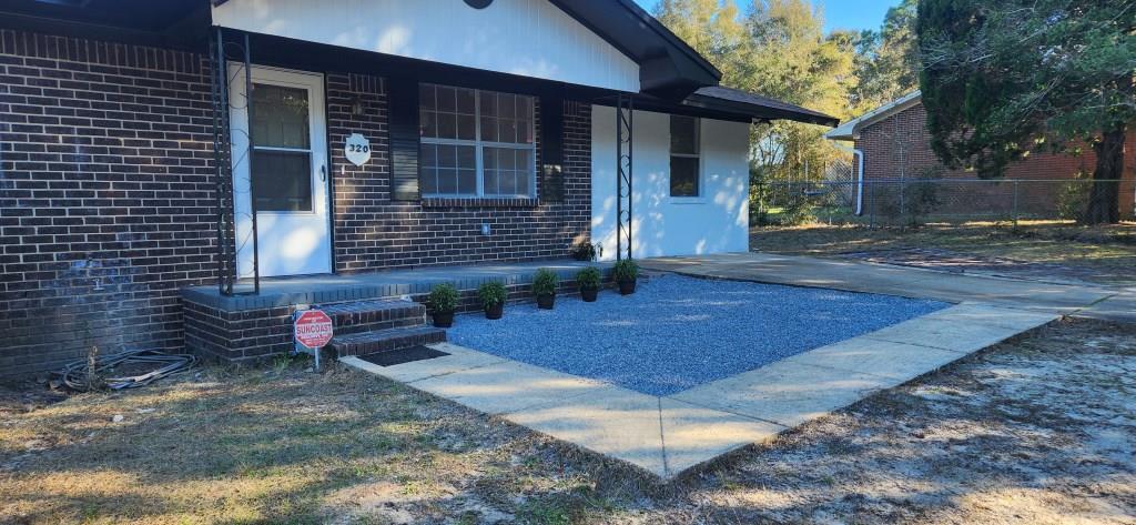 ADAMS POWELL EAST - Residential