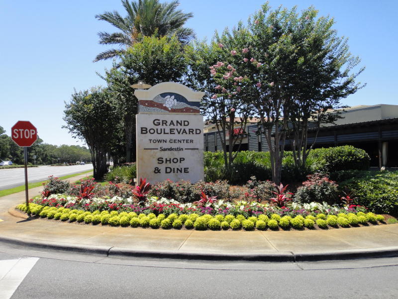 FAIRWAYS AT SANDESTIN PH 2 - Residential