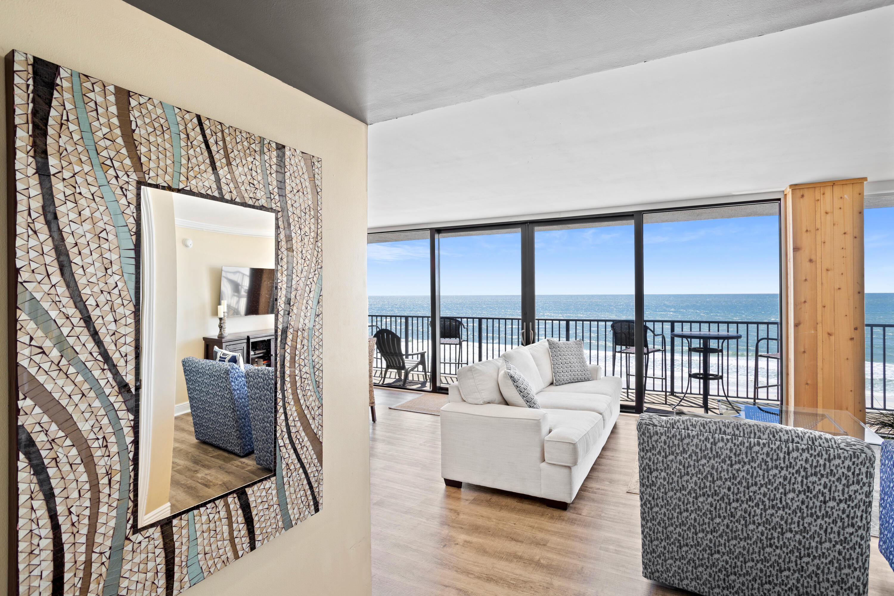 SEACHASE CONDO - Residential