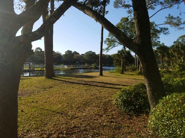 ELLIOTTS POINT 9TH ADDN - Residential