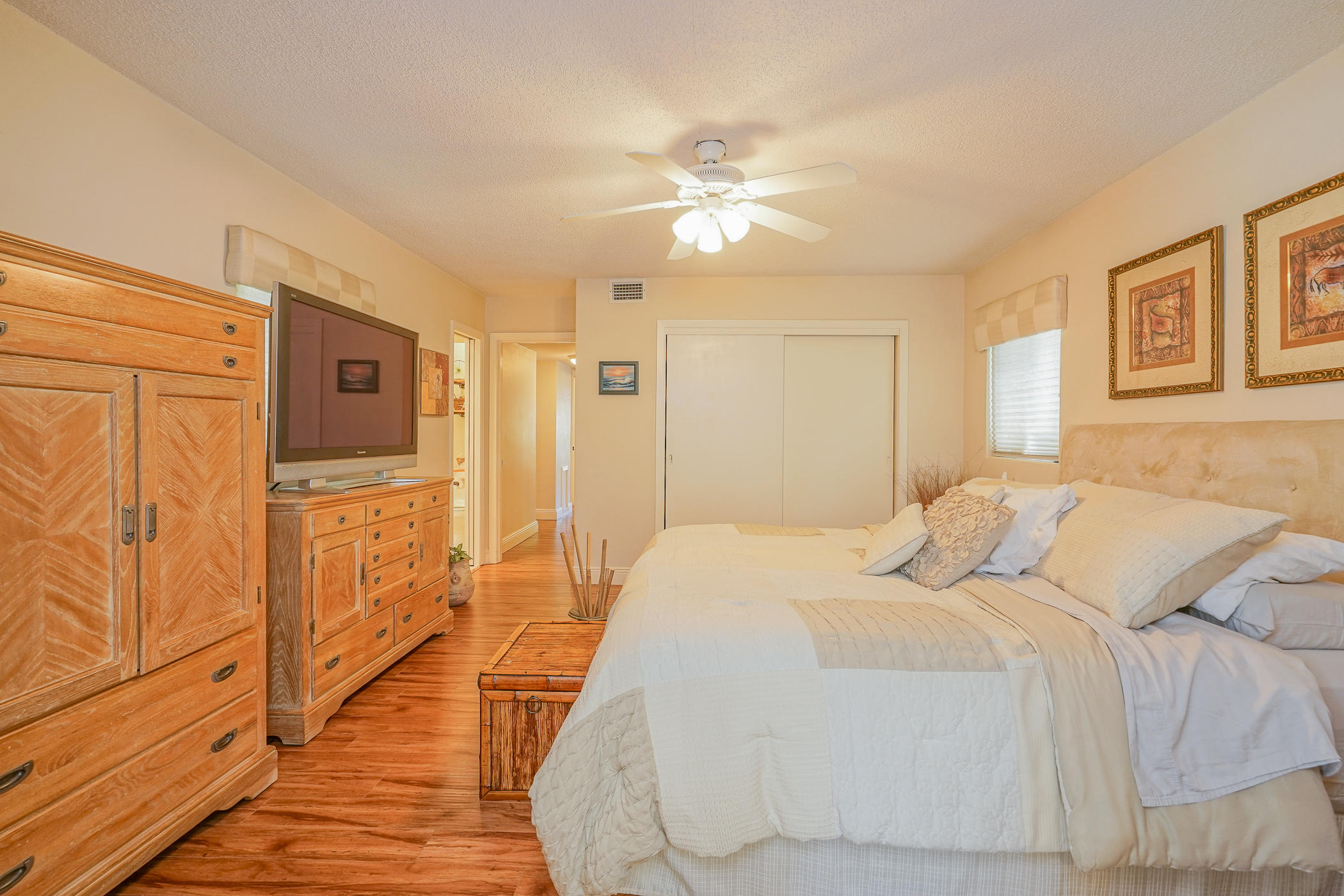 ELLIOTTS POINT 9TH ADDN - Residential