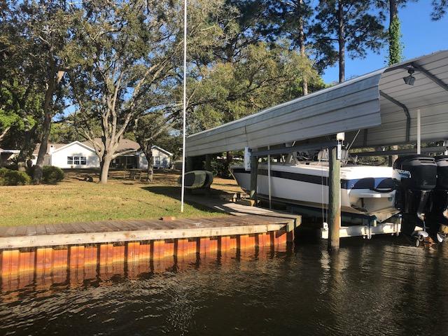 ELLIOTTS POINT 9TH ADDN - Residential