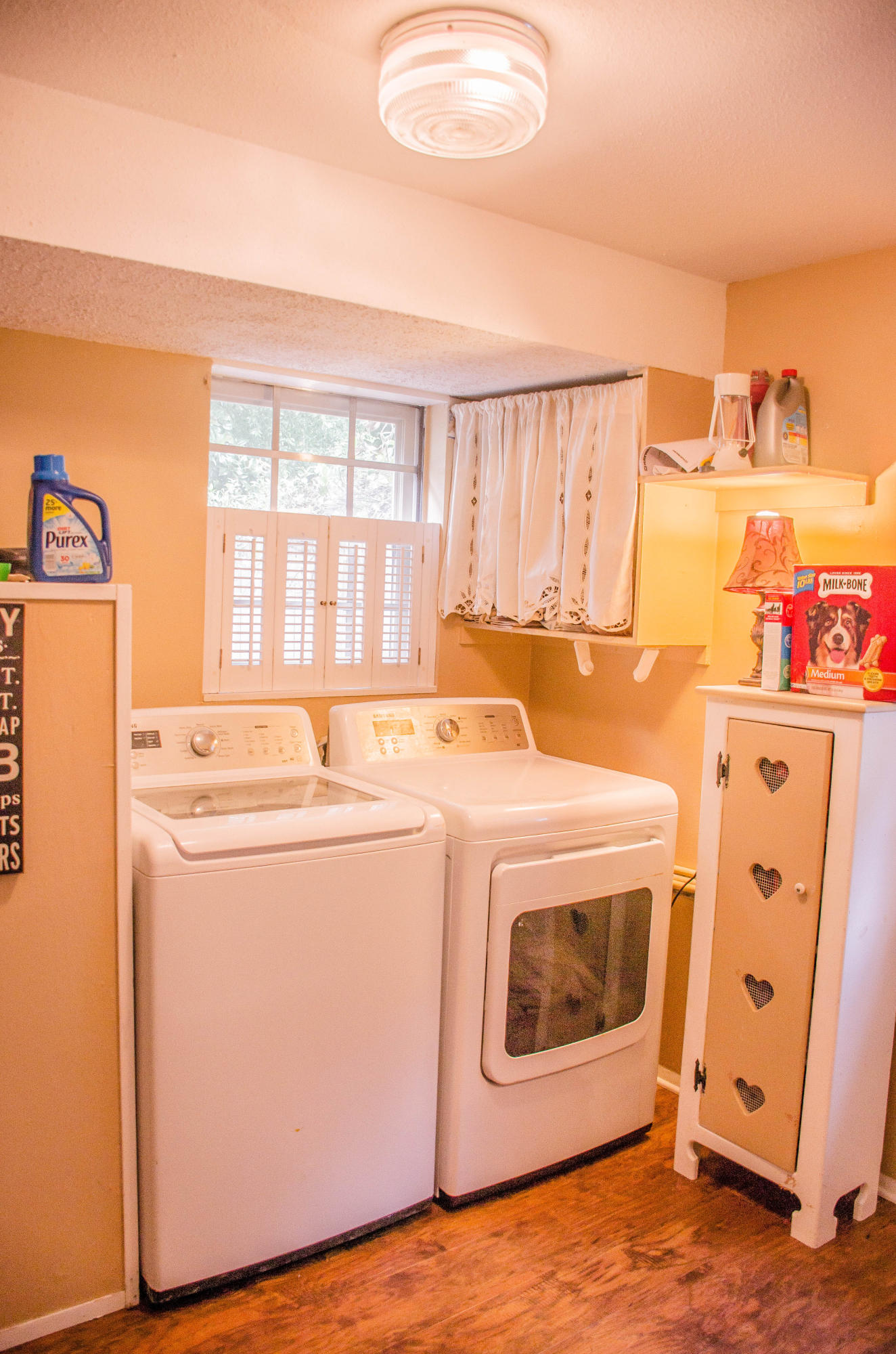 COUNTRY CLUB ESTATES - Residential